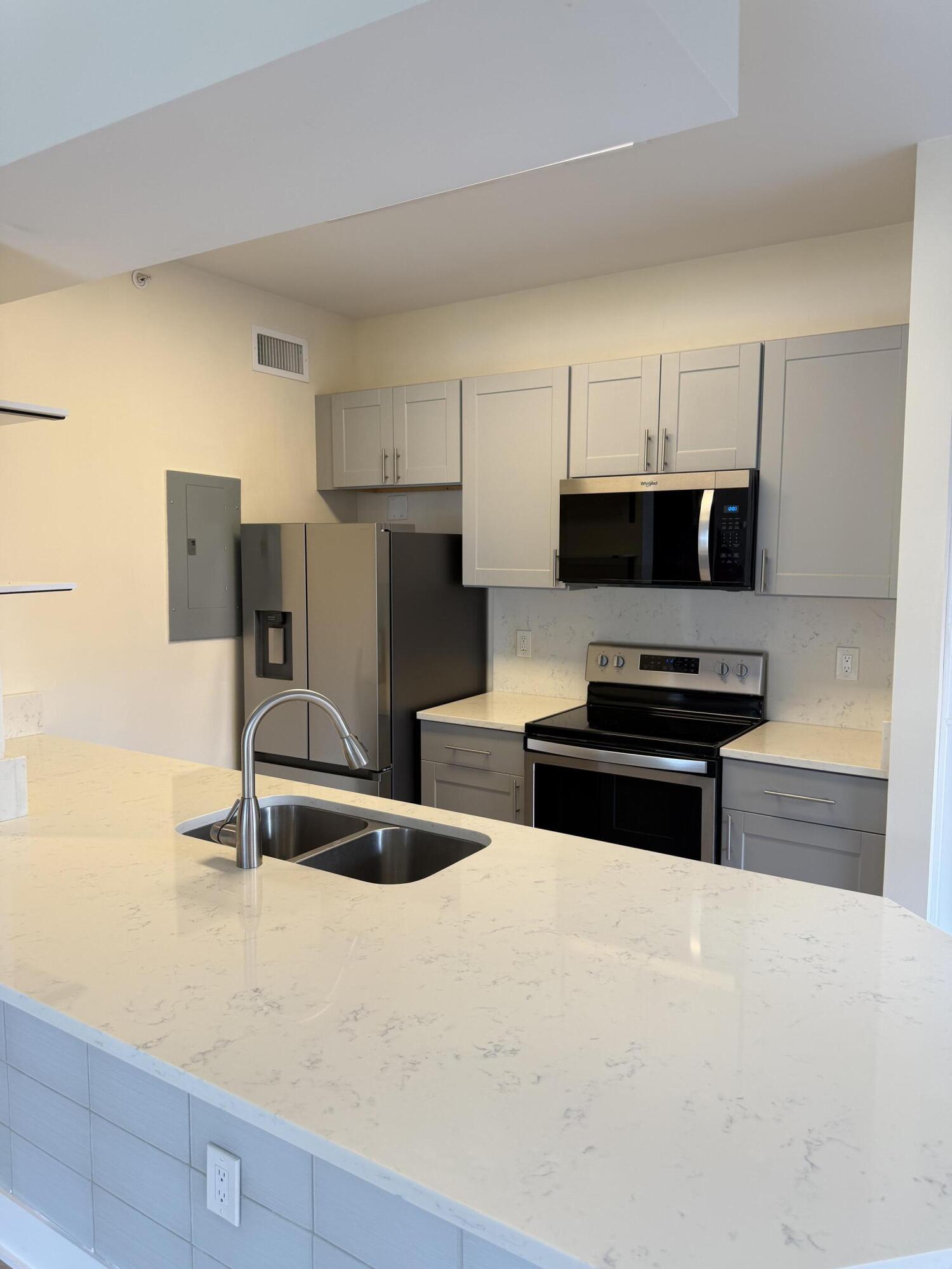 1000 Scotia Drive 102, Hypoluxo, FL 33462, Hypoluxo - Photo 5