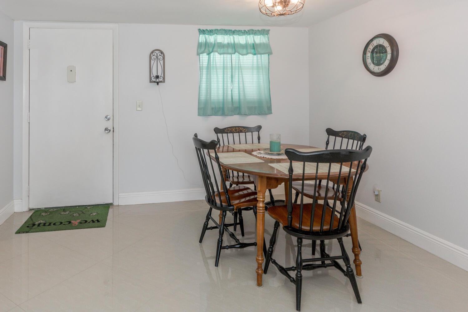711 Lori Drive 408, Palm Springs, FL 33461, Palm Springs - Photo 4