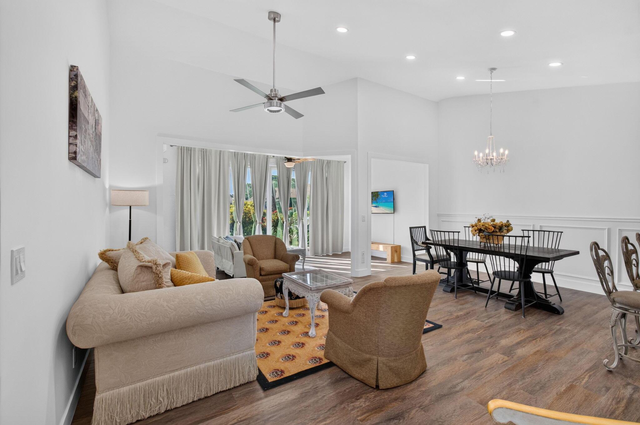 7206 LE CHALET Boulevard, Boynton Beach, FL 33472, Boynton Beach - Photo 5