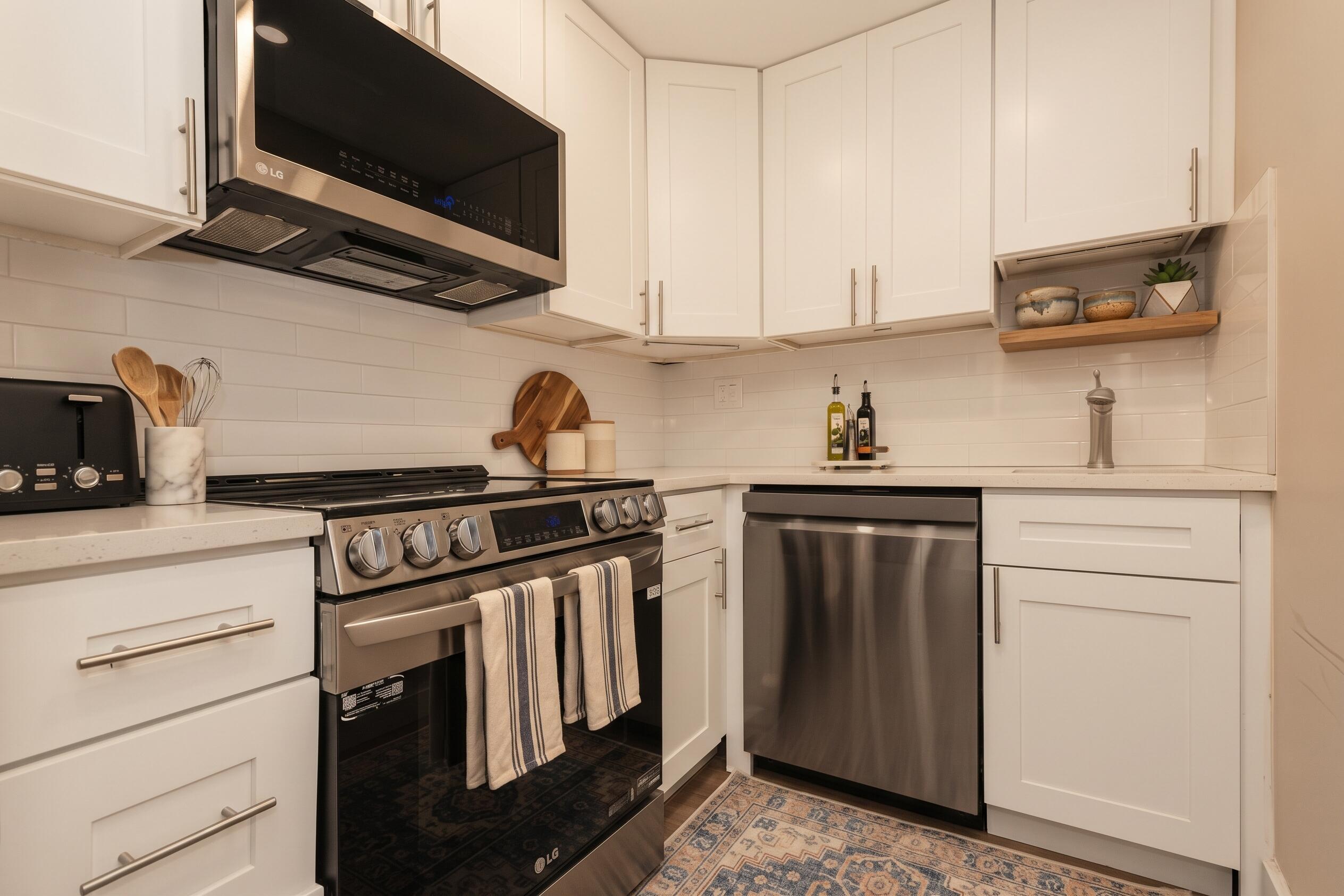 900 NE 18th Avenue 802, Fort Lauderdale, FL 33304, Fort Lauderdale - Photo 4