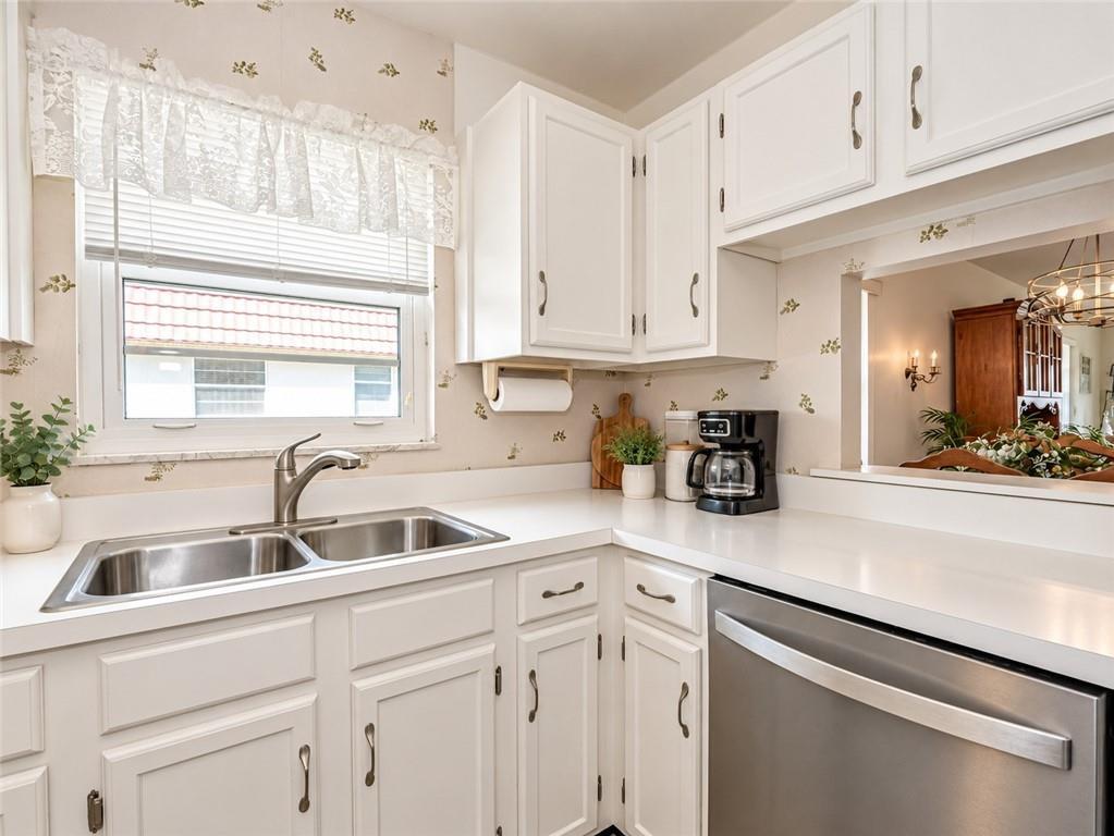 1 VISTA PALM Lane 207, Vero Beach, FL 32962, Vero Beach - Photo 4