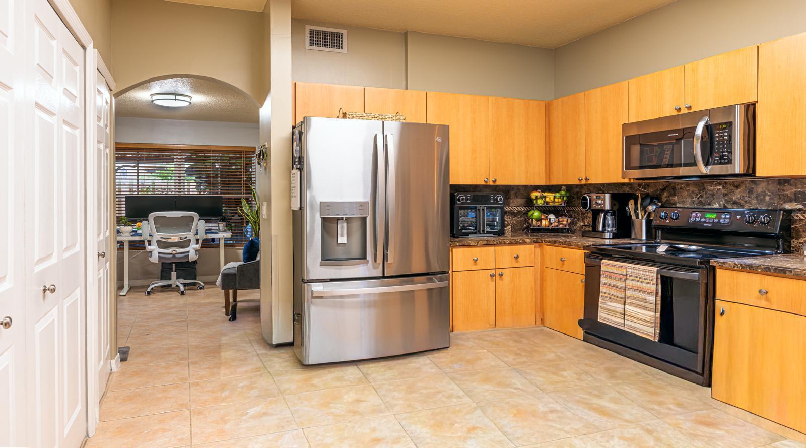 8422 NW 140th Terrace 3603, Miami Lakes, FL 33016, Miami Lakes - Photo 3