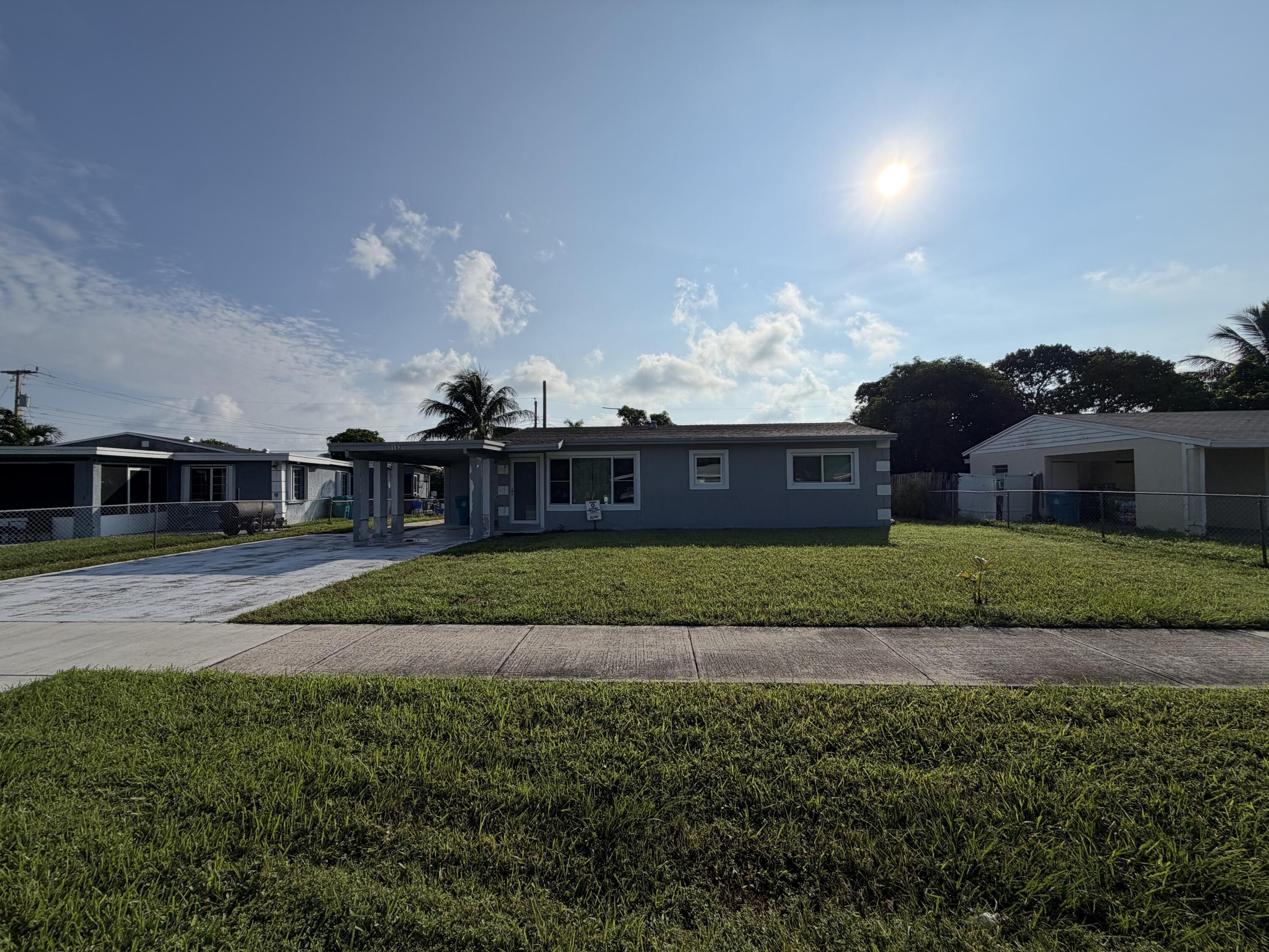 1526 NE 1ST Court, Boynton Beach, FL 33435, Boynton Beach - Photo 2