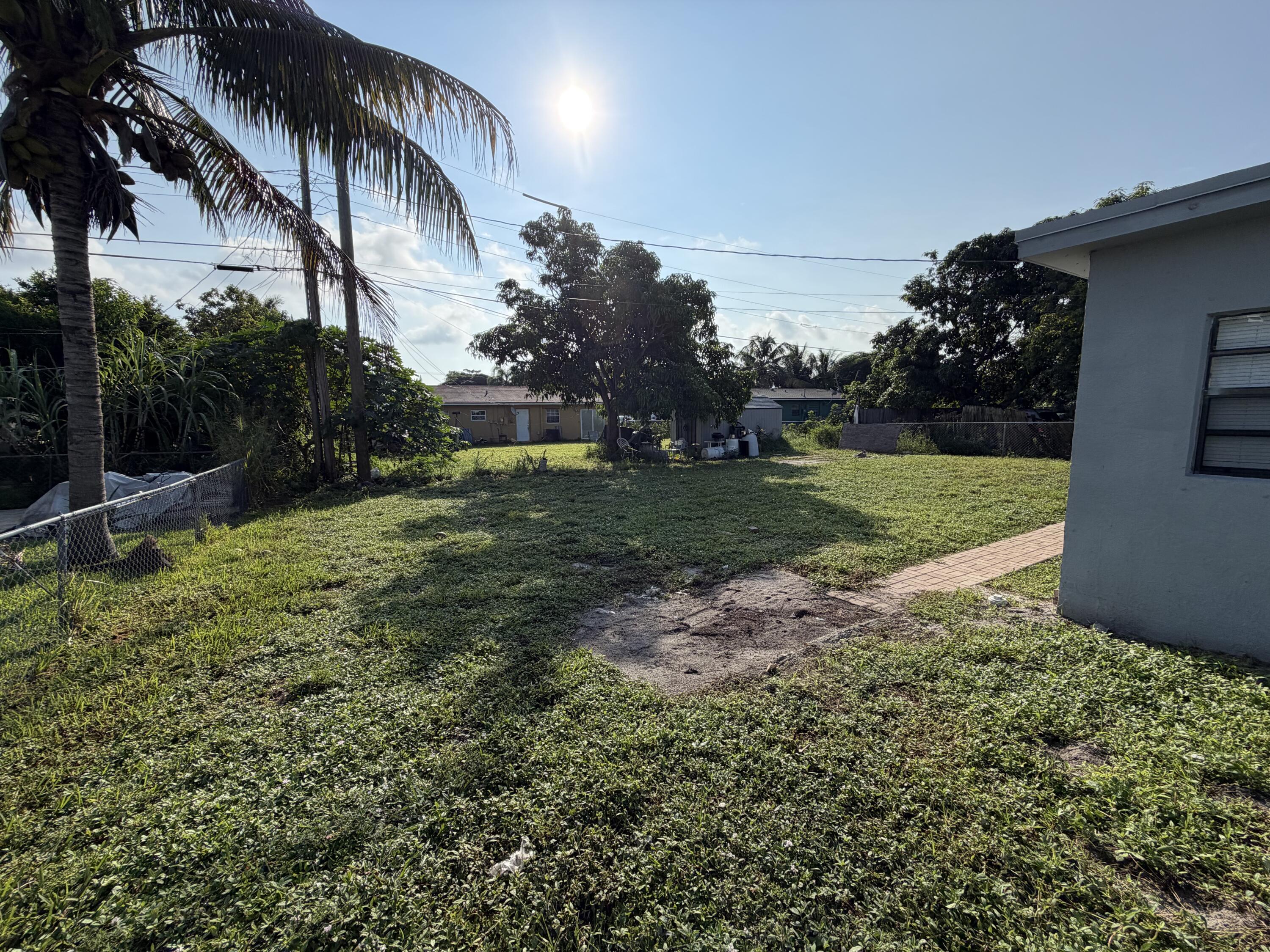 1526 NE 1ST Court, Boynton Beach, FL 33435, Boynton Beach - Photo 5