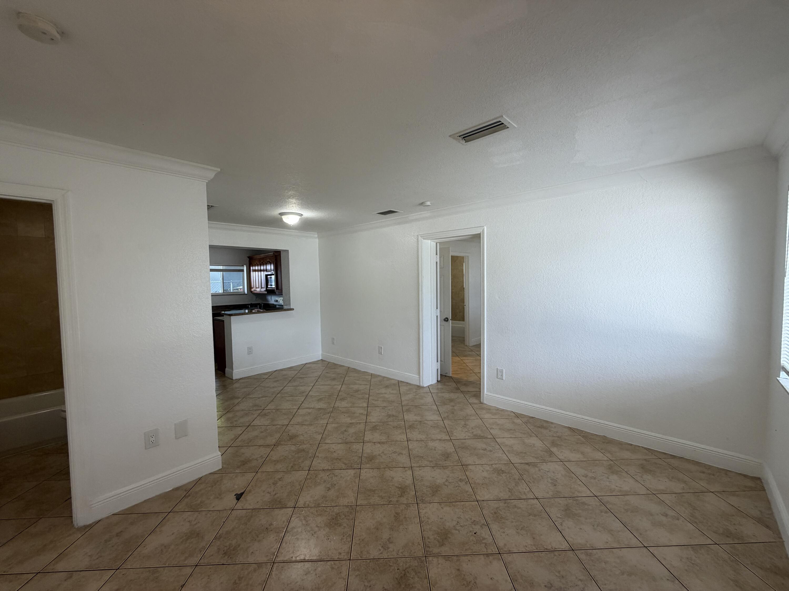 5900 SW 26TH Street, West Park, FL 33023, West Park - Photo 4