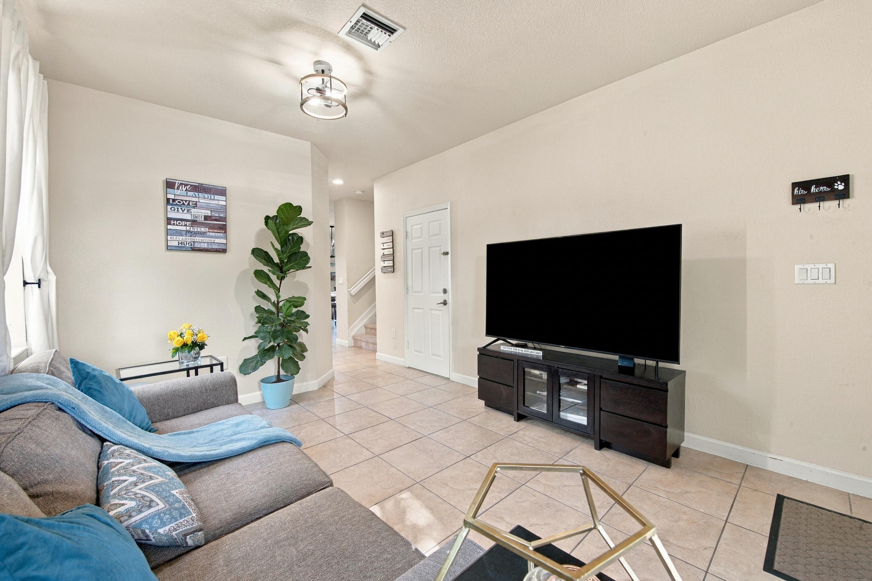 4244 SW 164TH Court, Miami, FL 33185, Miami - Photo 4