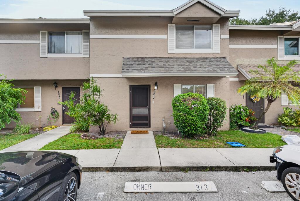 1317 SUSSEX Drive, North Lauderdale, FL 33068, North Lauderdale
