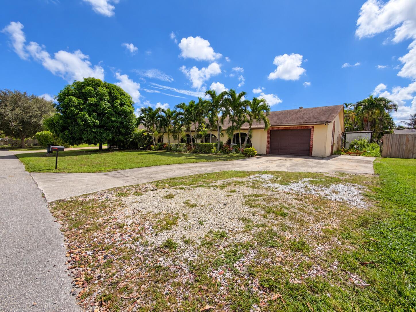 3464 ARTESIAN Drive, Lake Worth, FL 33462, Lake Worth - Photo 2