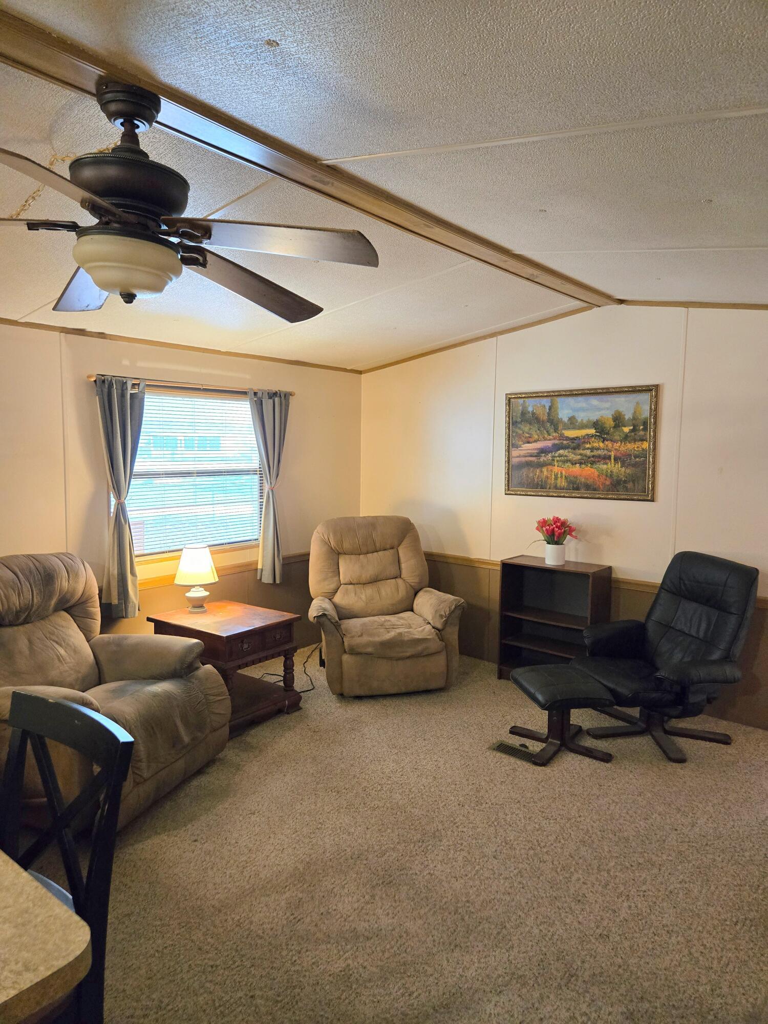 4209 SE 23RD Court, Okeechobee, FL 34974, Okeechobee - Photo 2