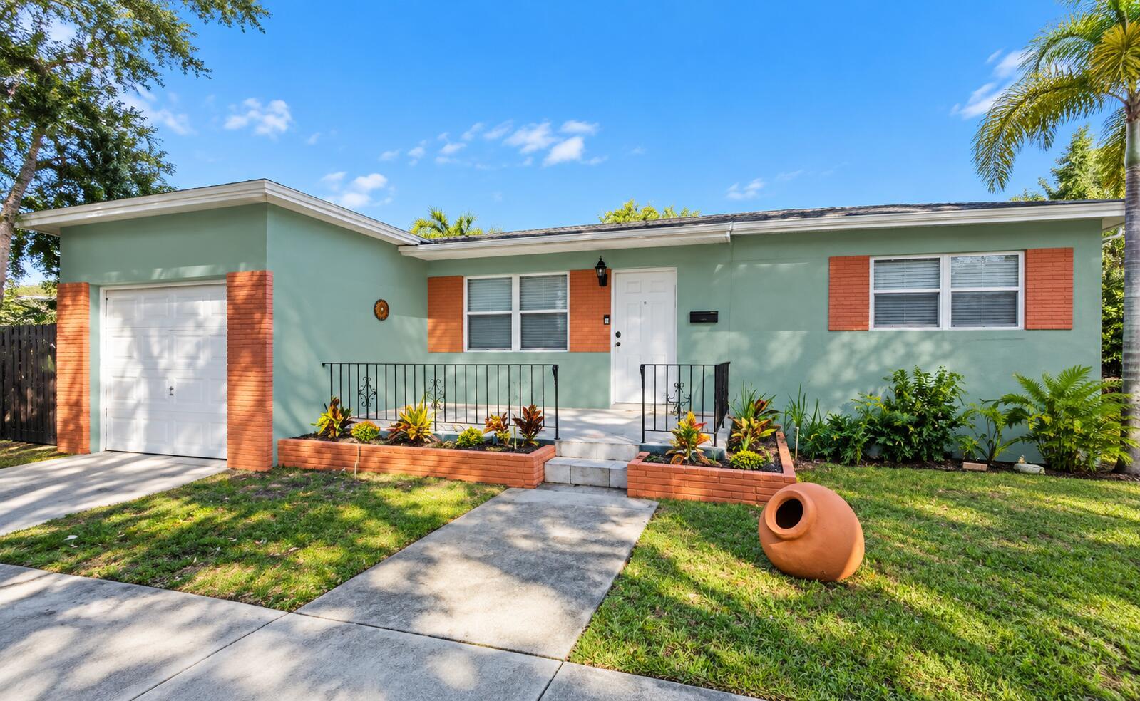 805 S 26TH Avenue, Hollywood, FL 33020, Hollywood