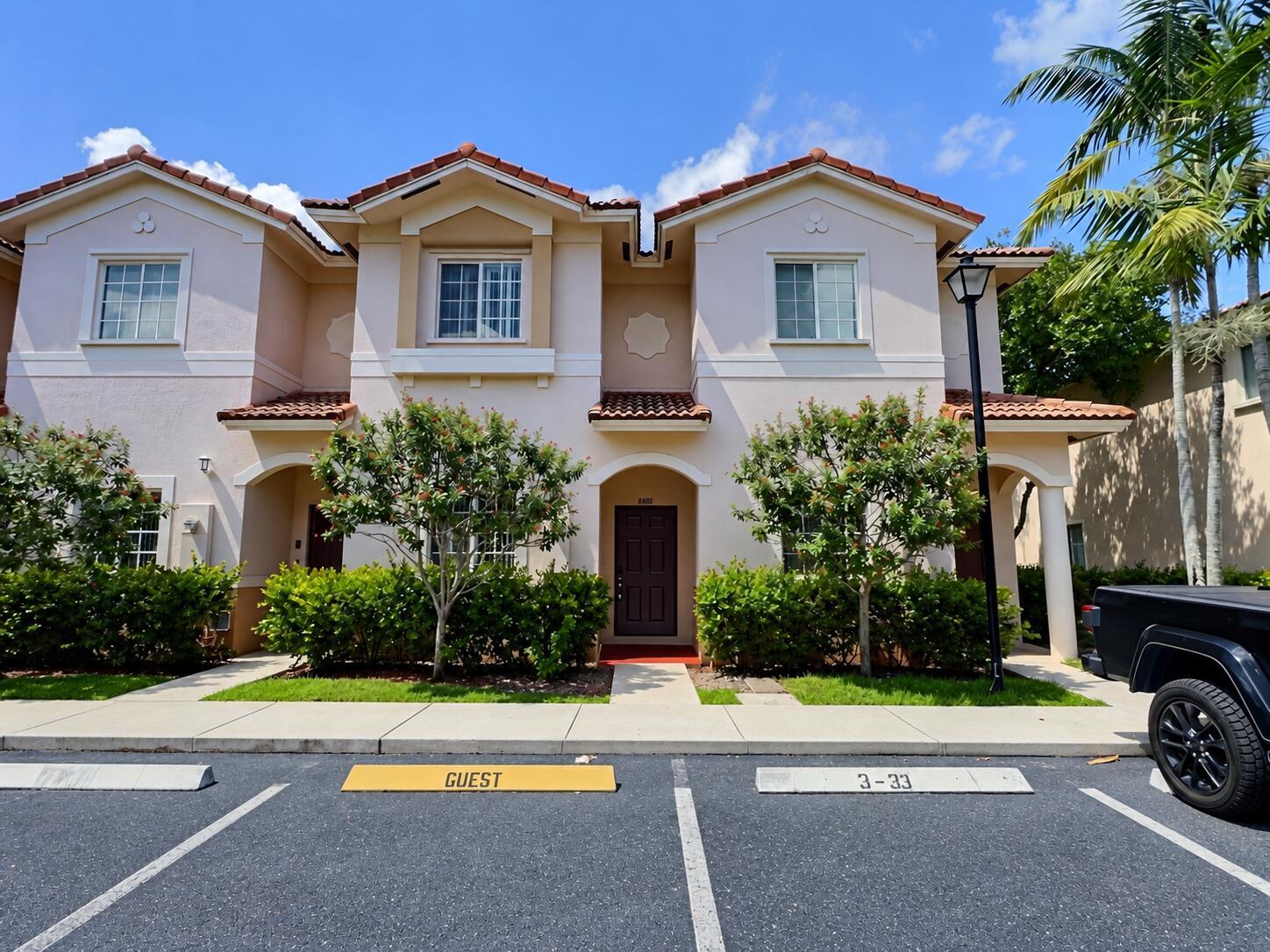8833 S ISLES Circle 8833, Tamarac, FL 33321, Tamarac