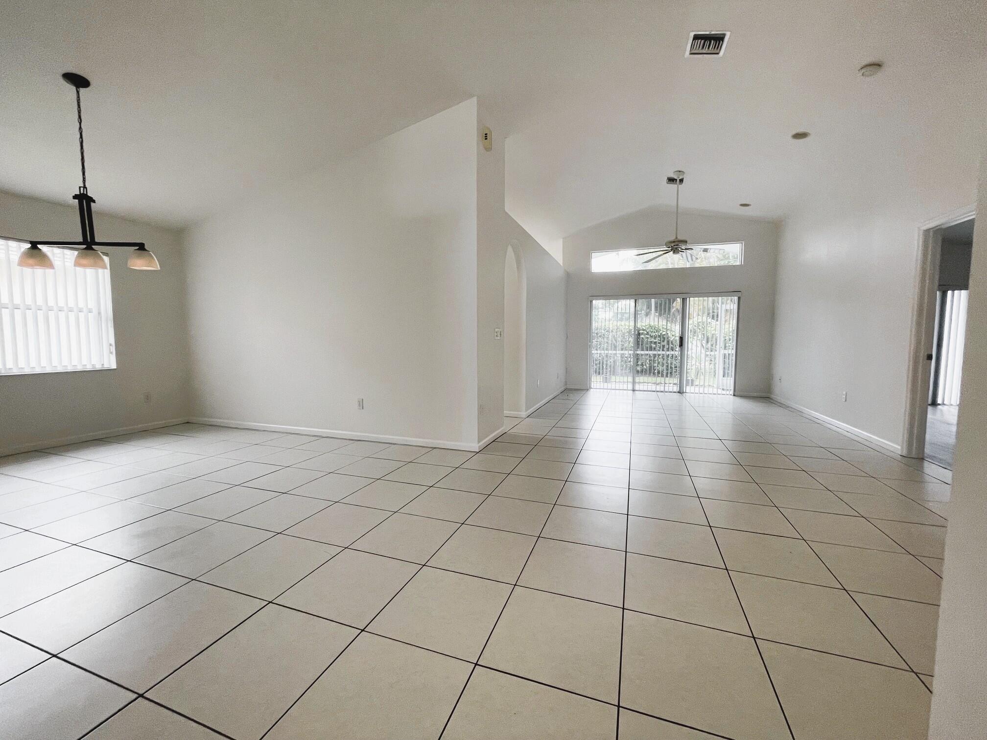 22875 BARRISTER Drive, Boca Raton, FL 33433, Boca Raton - Photo 5