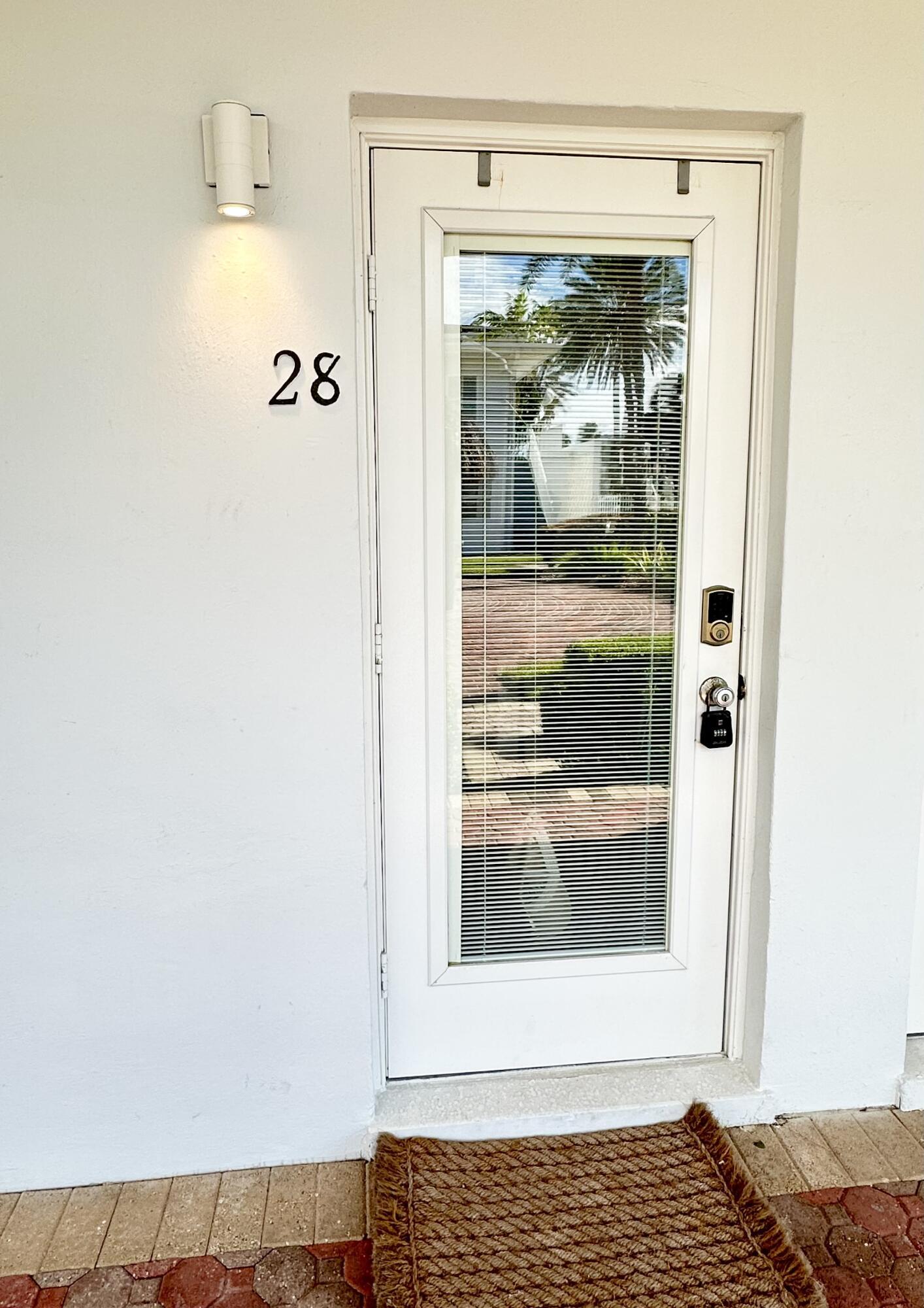 4228 N OCEAN Drive 28, Lauderdale-By-The-Sea, FL 33308, Lauderdale-By-The-Sea - Photo 3