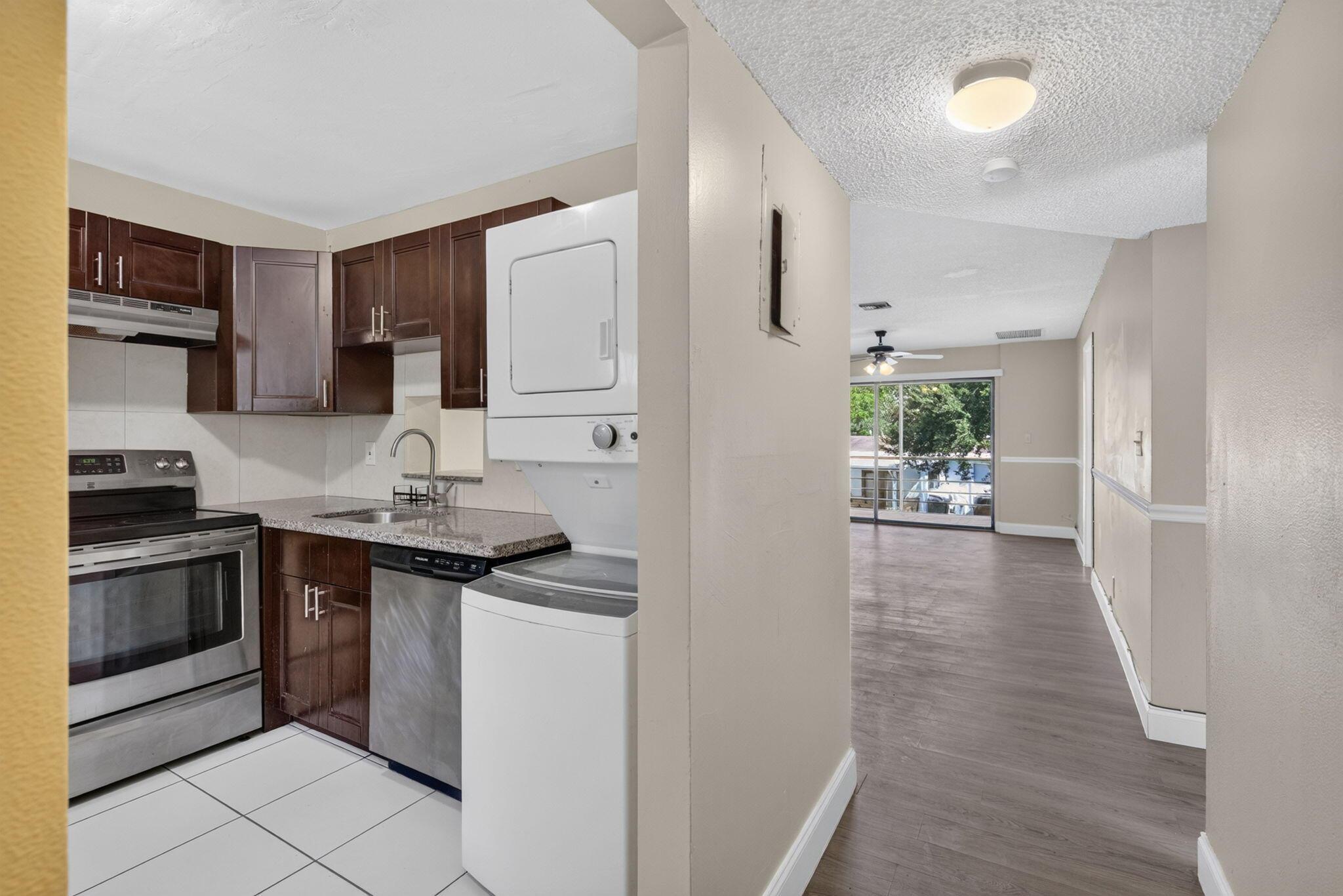 7830 NW 33RD Street 108, Davie, FL 33024, Davie