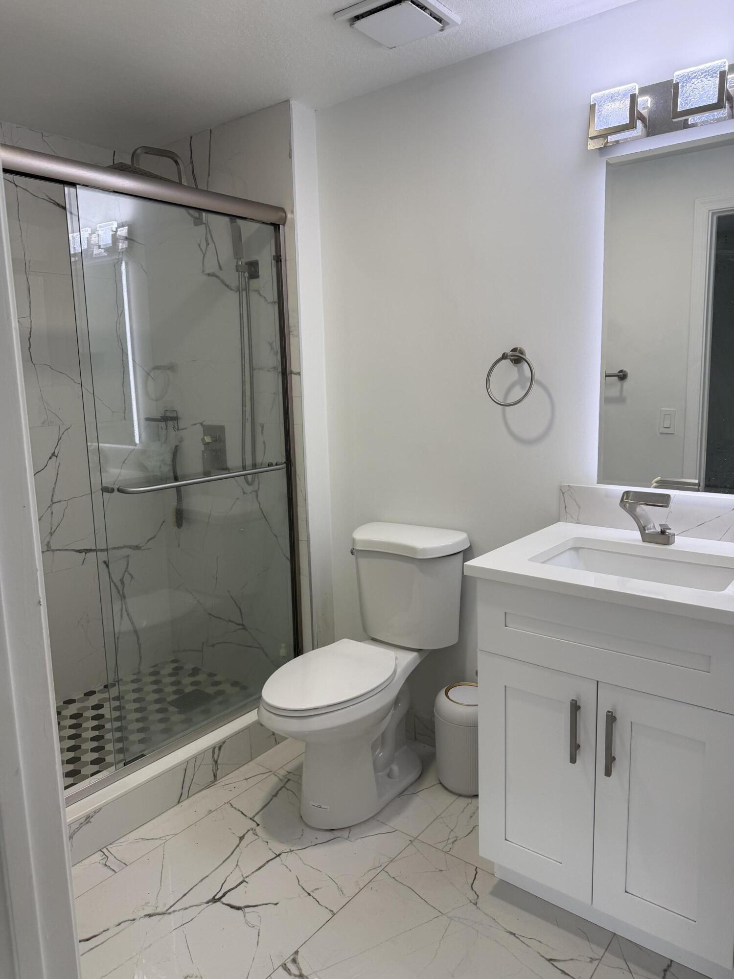 310 CRESTWOOD Circle 101, Royal Palm Beach, FL 33411, Royal Palm Beach - Photo 4