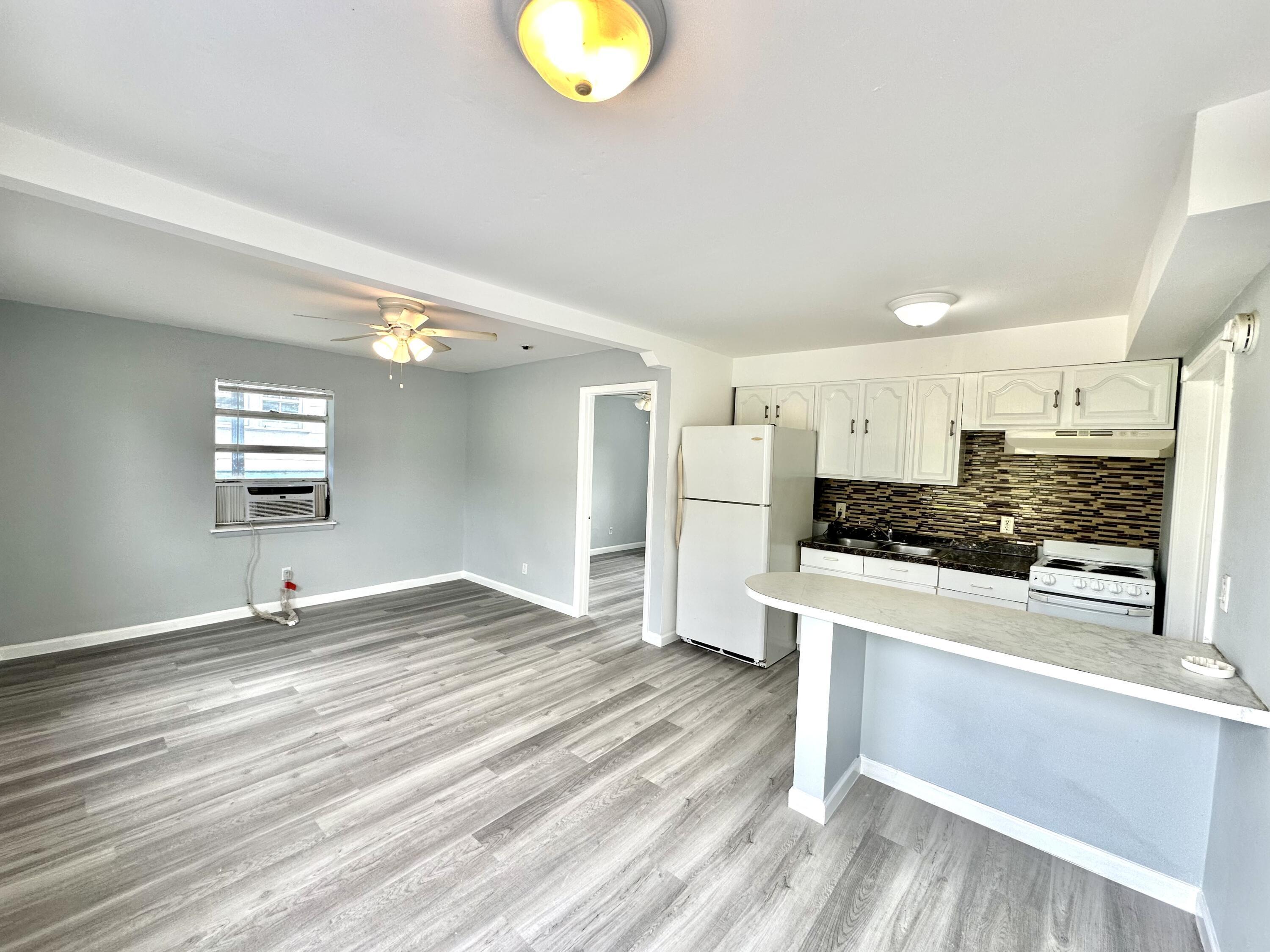 101 S C Street 2, Lake Worth Beach, FL 33460, Lake Worth Beach - Photo 3