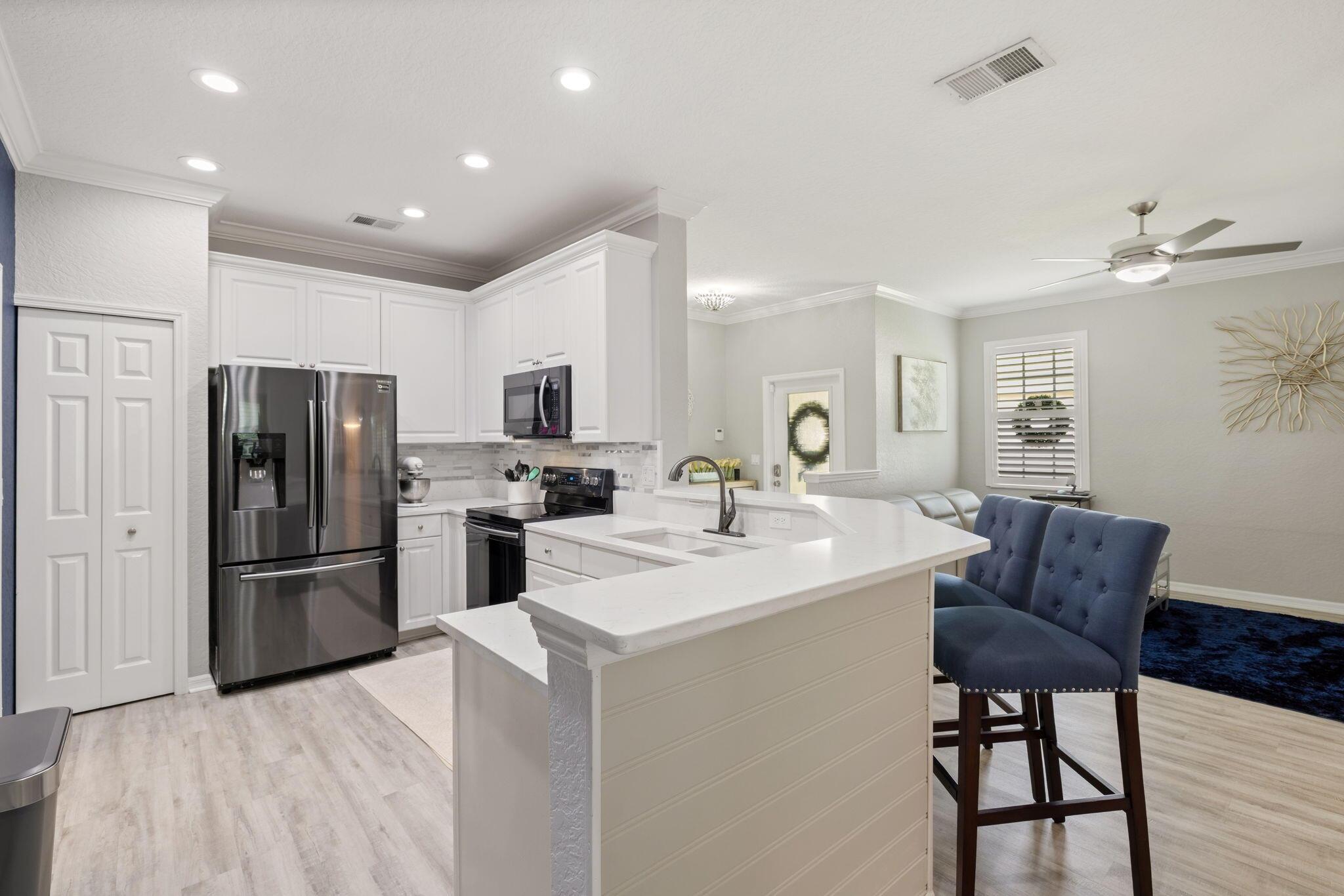 1838 Oak Grove Court, Vero Beach, FL 32966, Vero Beach - Photo 3