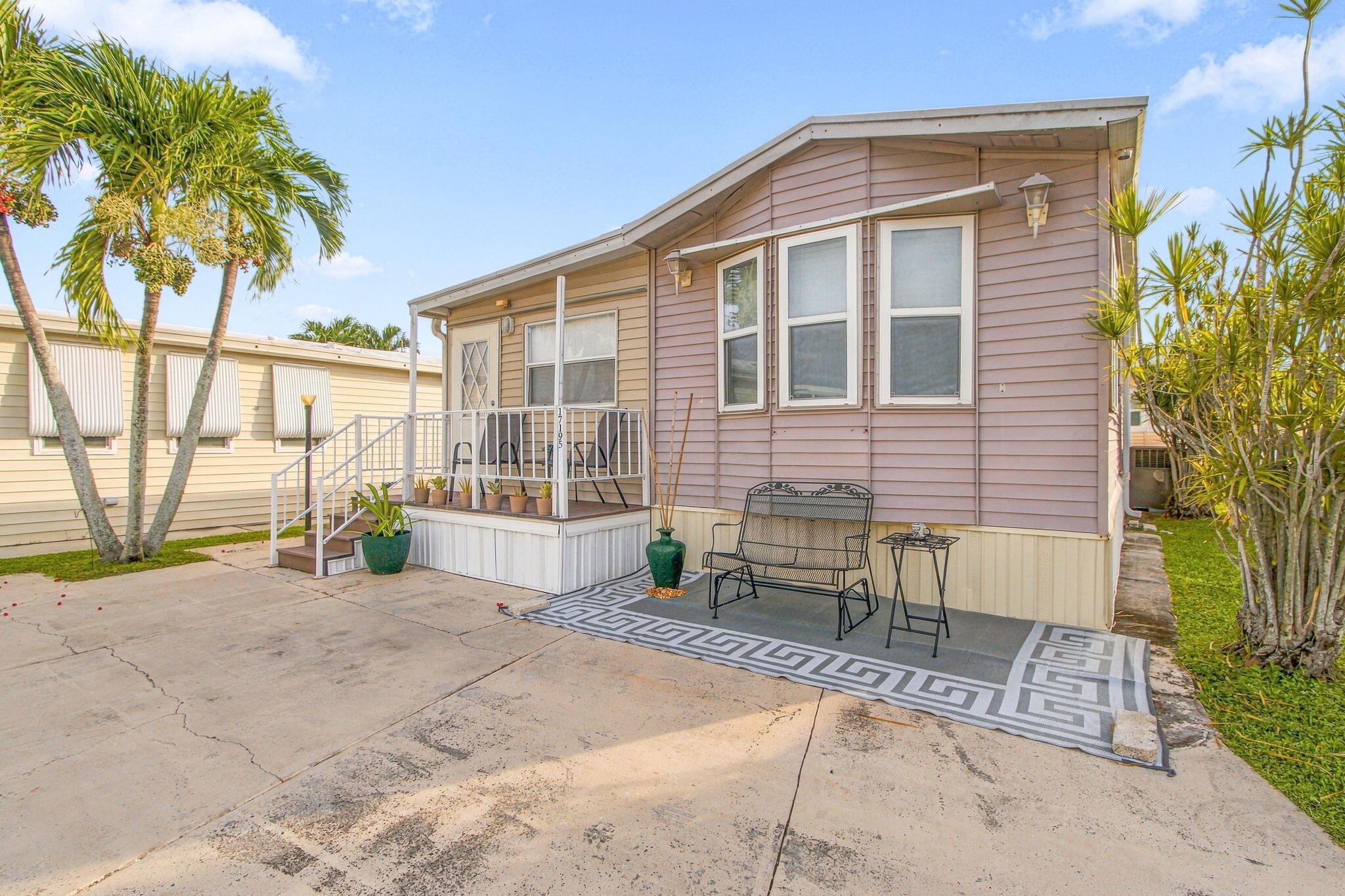 17195 Fostoria Lane, Fort Myers, FL 33967, Fort Myers - Photo 3