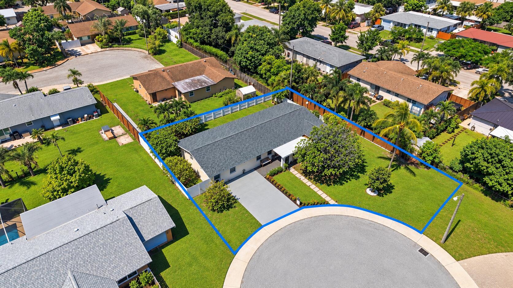 1409 Richard Lane, Lake Worth Beach, FL 33460, Lake Worth Beach - Photo 4