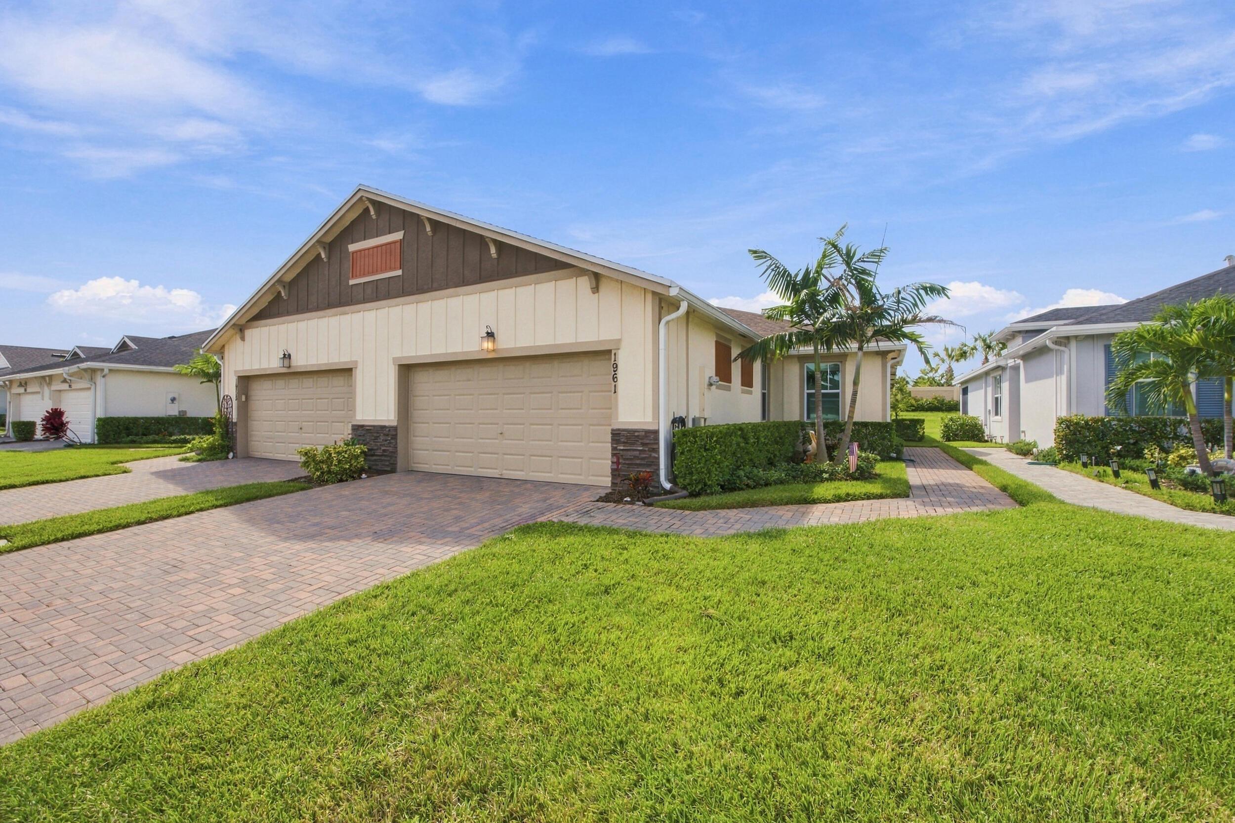 1961 SE Crosswood Way, Port St. Lucie, FL 34984, Port St. Lucie - Photo 4