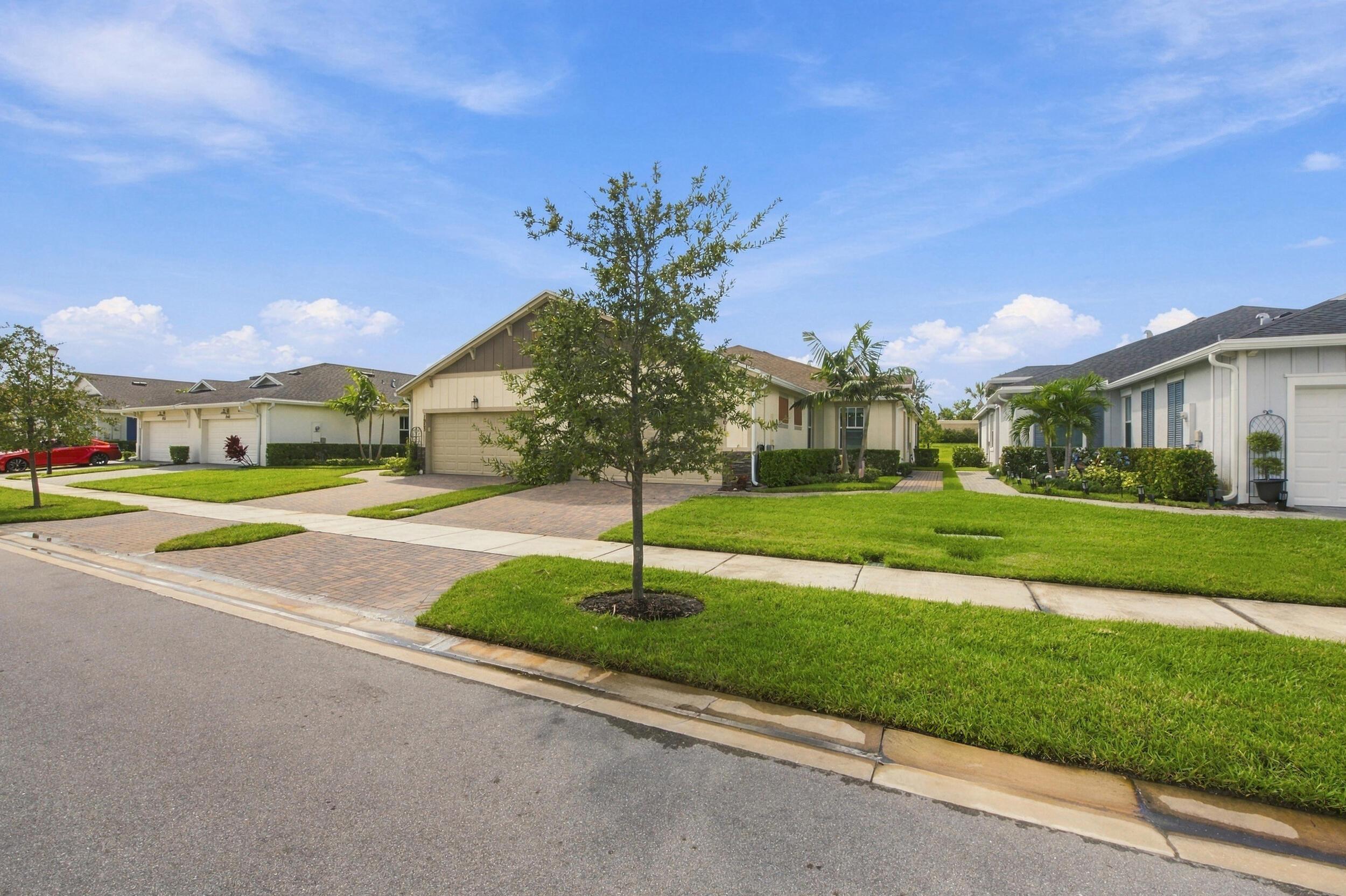 1961 SE Crosswood Way, Port St. Lucie, FL 34984, Port St. Lucie - Photo 5