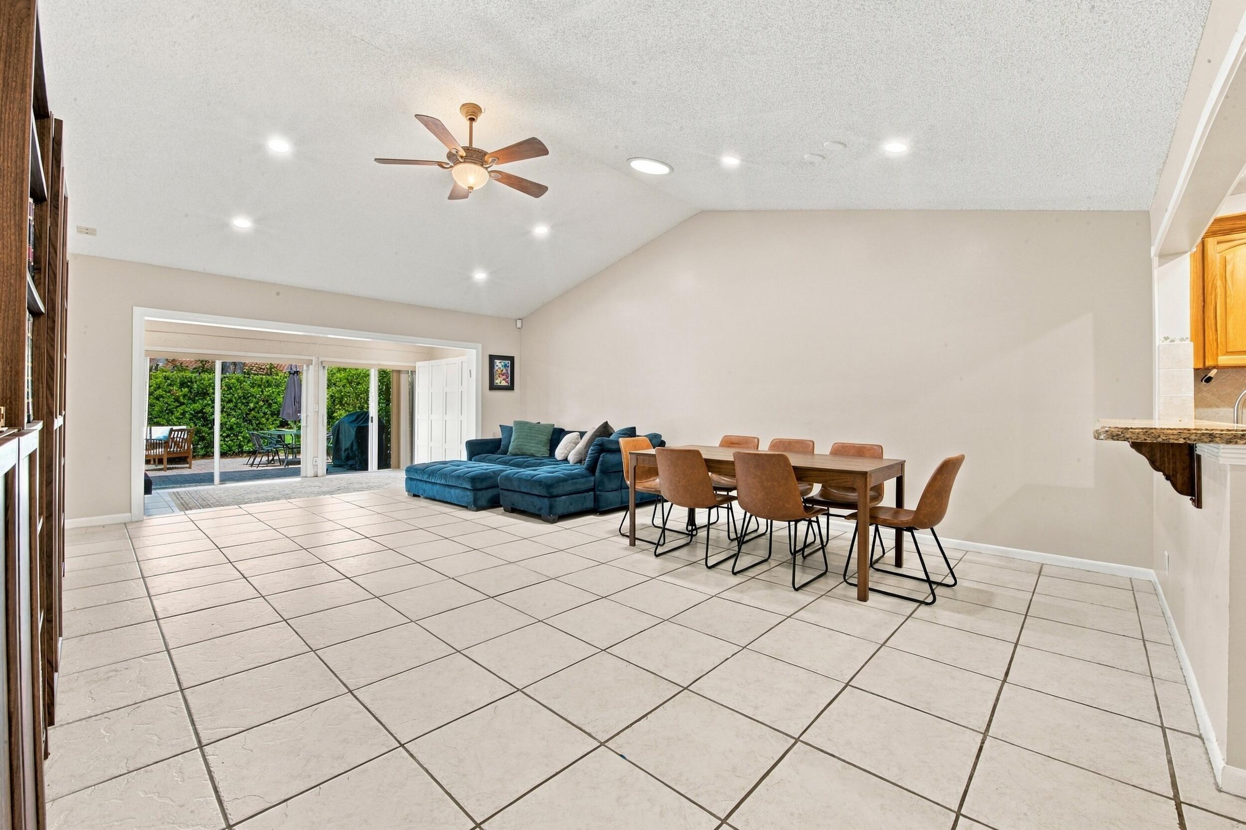 6911 Consolata Street, Boca Raton, FL 33433, Boca Raton - Photo 4