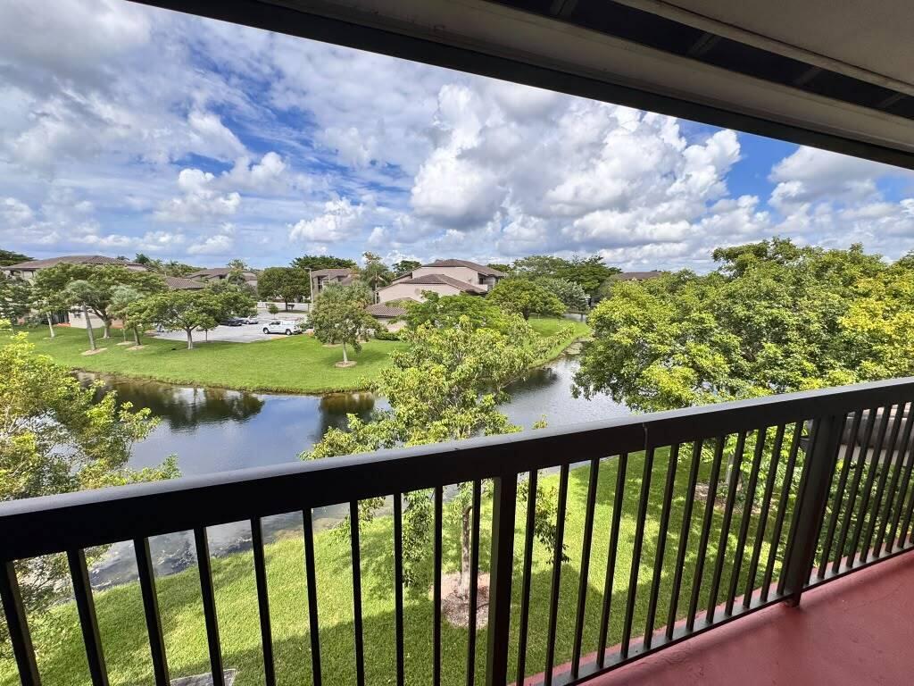 9887 NOB HILL Court, Sunrise, FL 33351, Sunrise - Photo 2