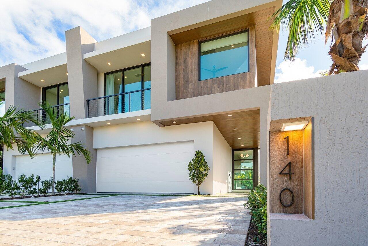 140 NE WAVECREST Way, Boca Raton, FL 33432, Boca Raton