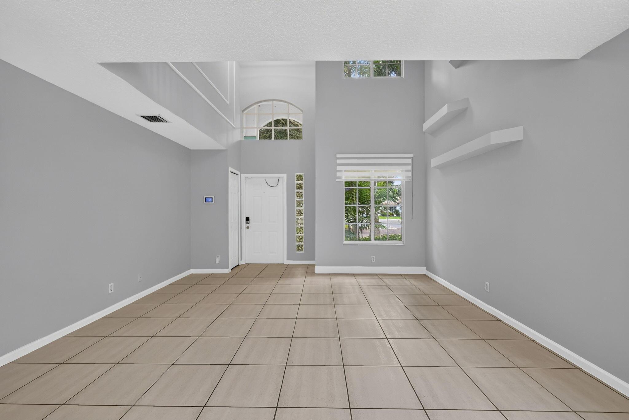1403 BANYAN Circle, Pompano Beach, FL 33069, Pompano Beach - Photo 3