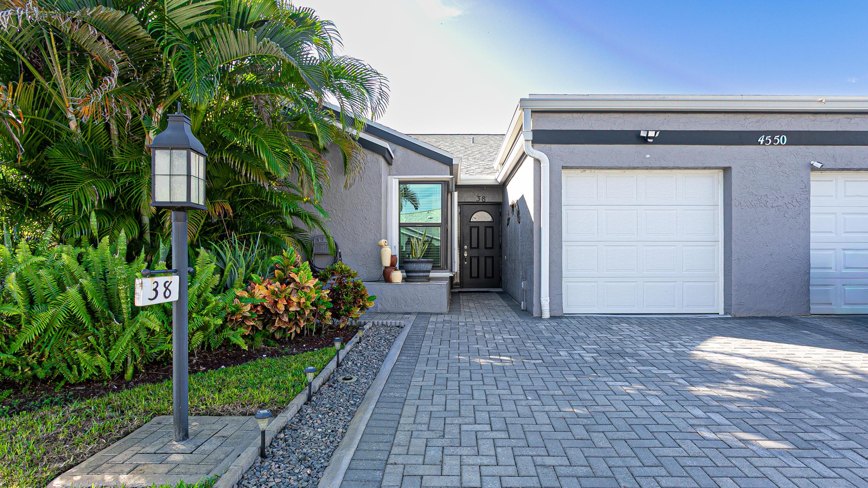 4550 Biddeford Avenue 38, West Palm Beach, FL 33417, West Palm Beach - Photo 4