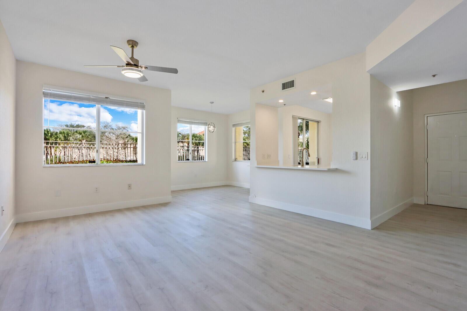 11023 LEGACY Lane 102, Palm Beach Gardens, FL 33410, Palm Beach Gardens - Photo 5