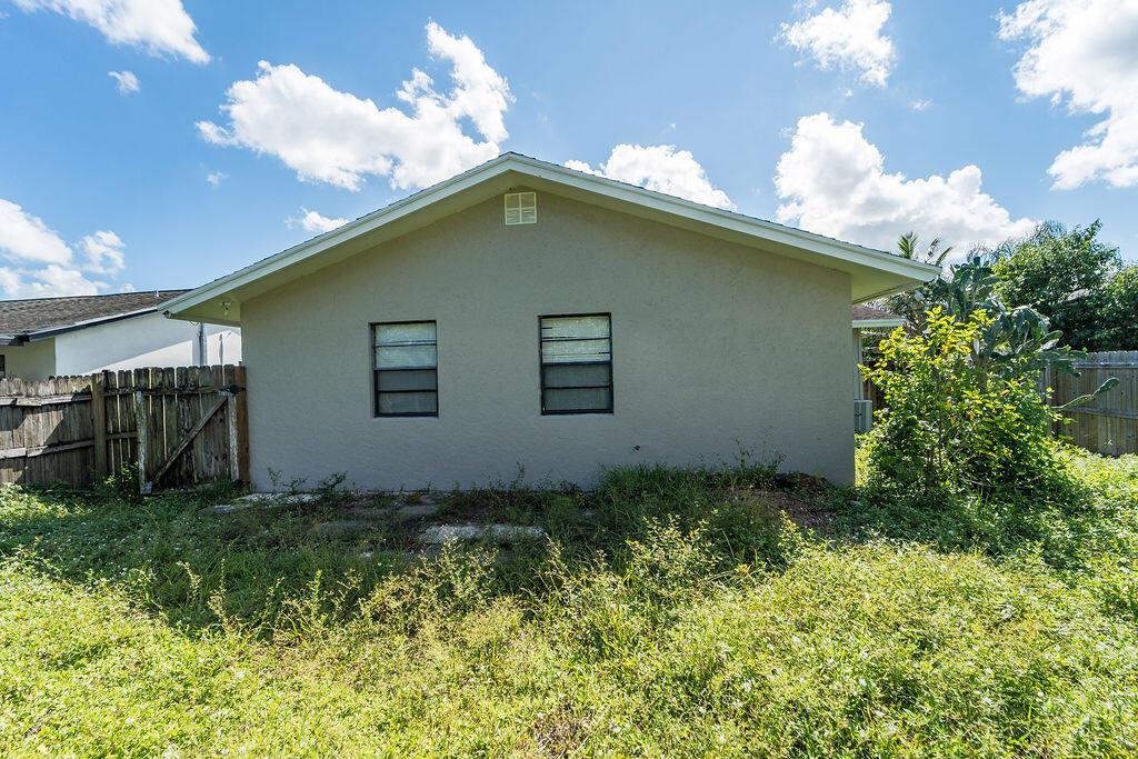 5793 Kumquat Road, West Palm Beach, FL 33413, West Palm Beach - Photo 5