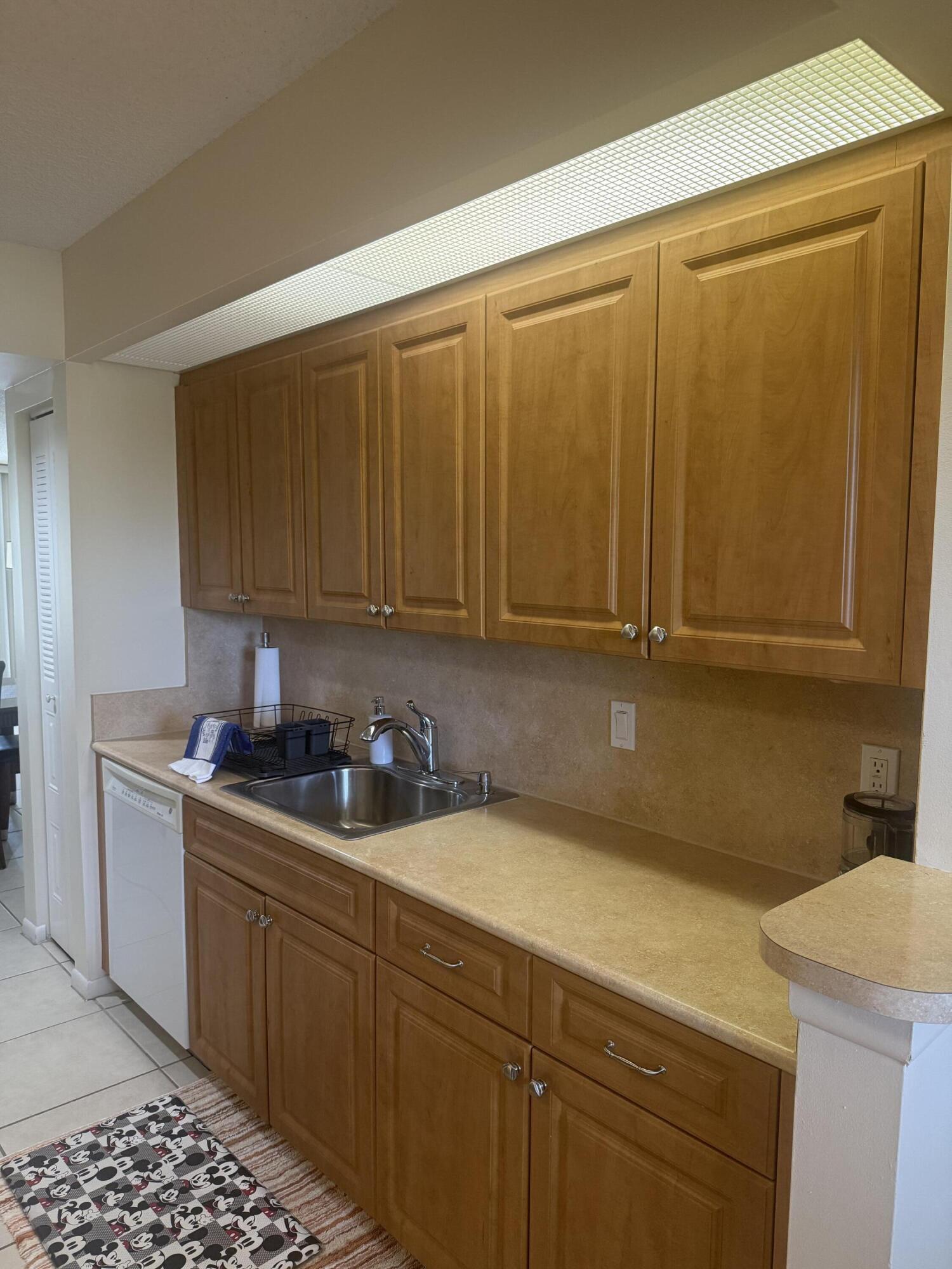 1601 ABACO Drive L4, Coconut Creek, FL 33066, Coconut Creek - Photo 3