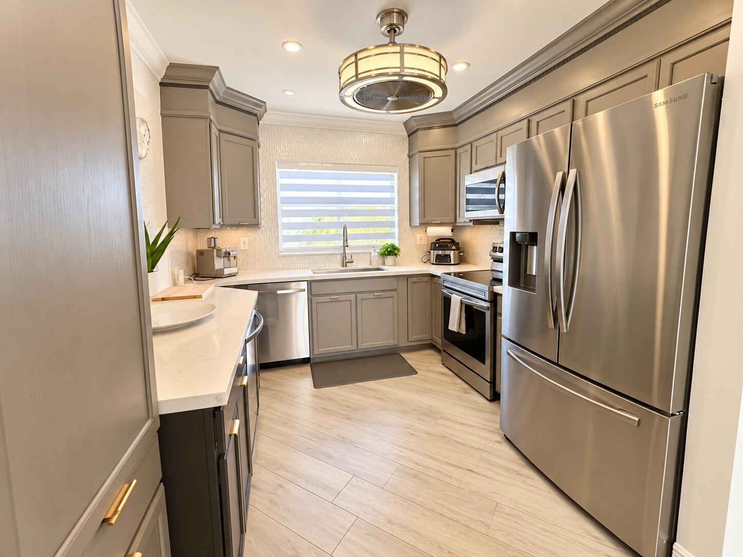 9241 SUNRISE LAKES Boulevard 308, Sunrise, FL 33322, Sunrise - Photo 4