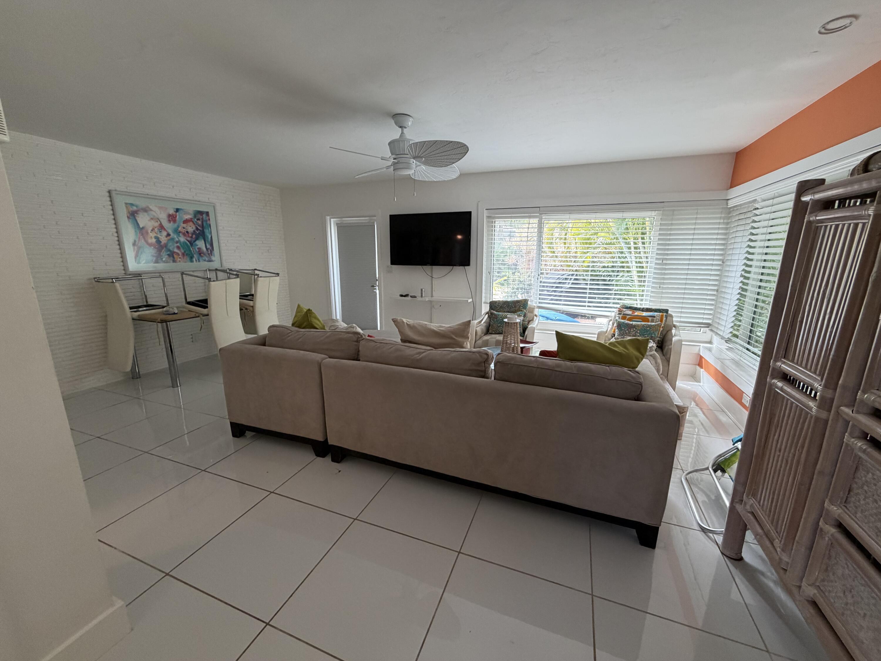 4430 Sea Grape Drive 1, Lauderdale-By-The-Sea, FL 33308, Lauderdale-By-The-Sea - Photo 5