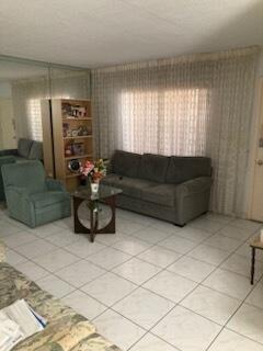 17050 NE 14th Avenue 208, North Miami Beach, FL 33162, North Miami Beach