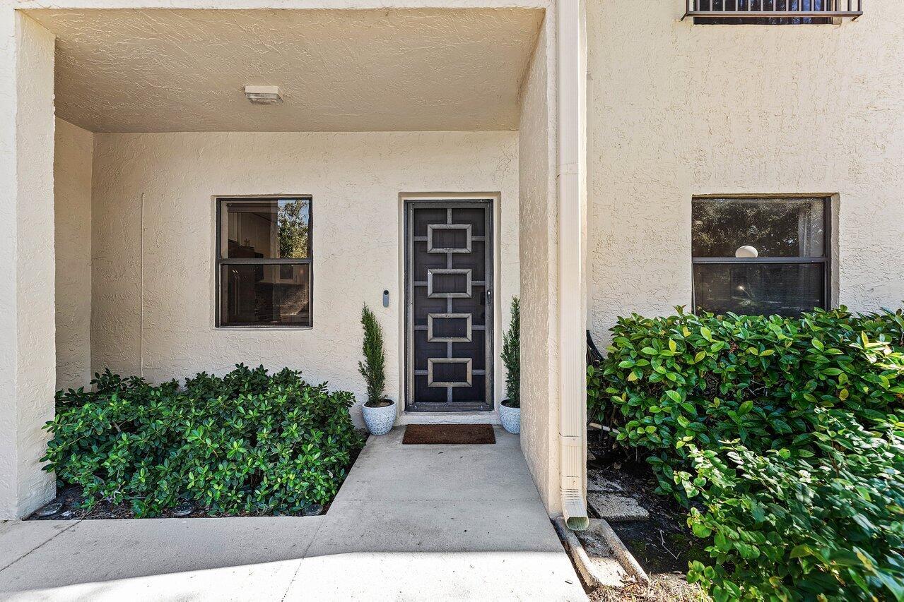 4225 Carambola Circle S 26108, Coconut Creek, FL 33066, Coconut Creek - Photo 5