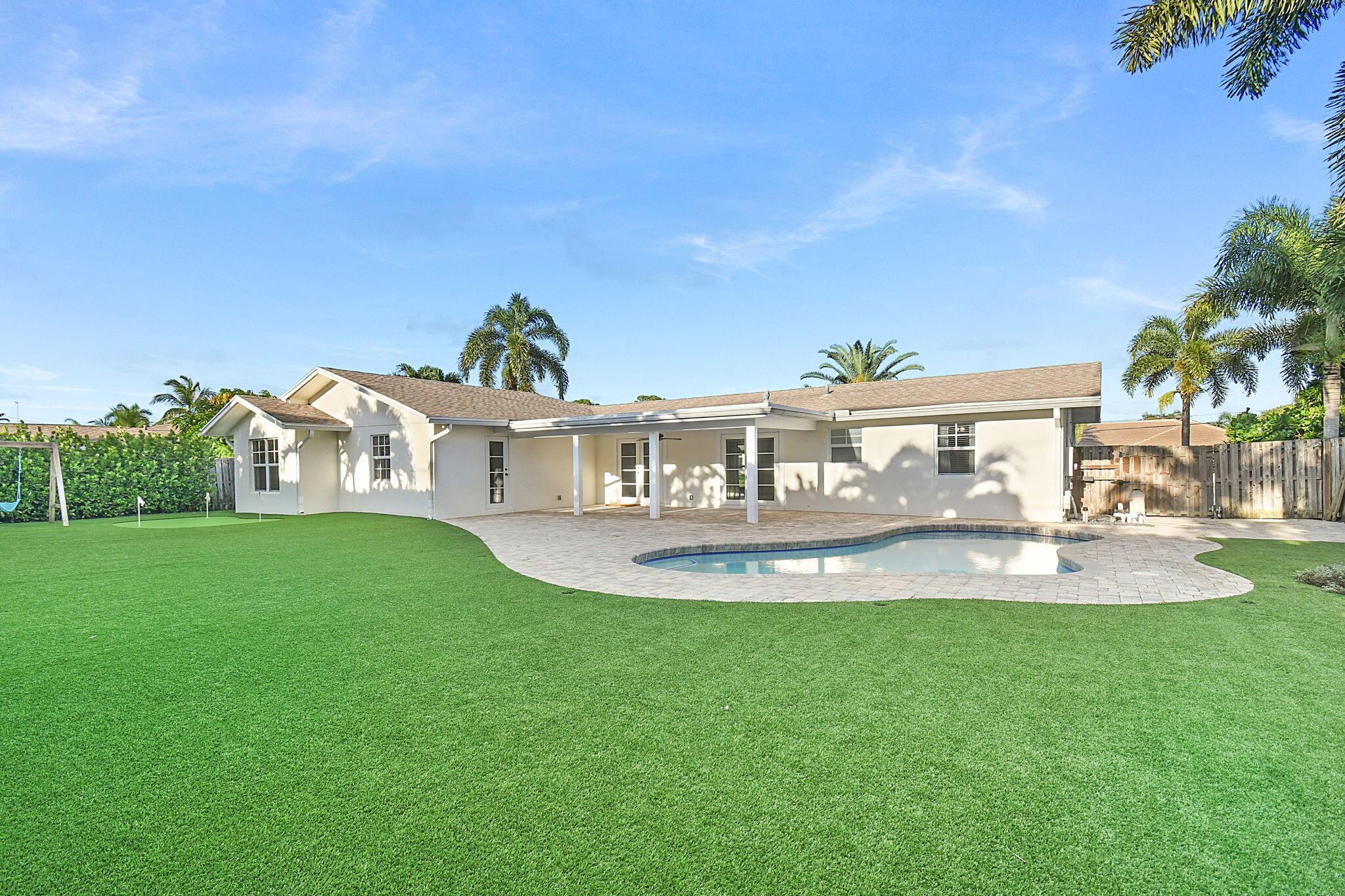 215 GOLFVIEW Drive, Tequesta, FL 33469, Tequesta - Photo 4