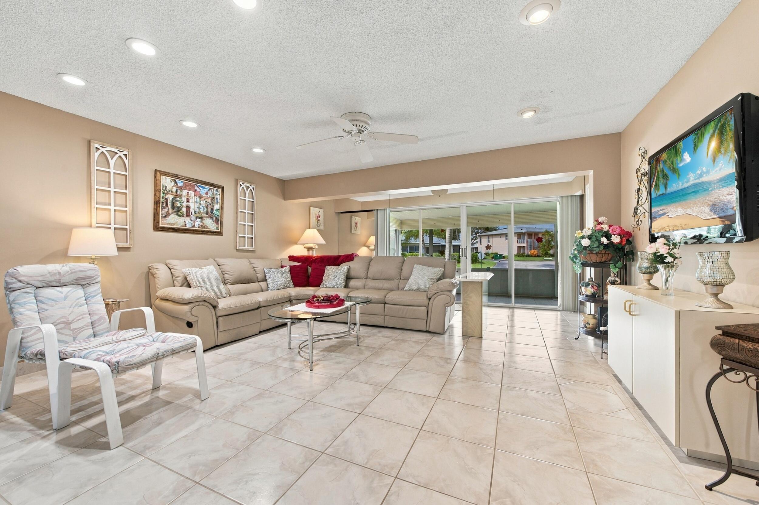 1541 NW 18TH 102, Delray Beach, FL 33445, Delray Beach - Photo 5