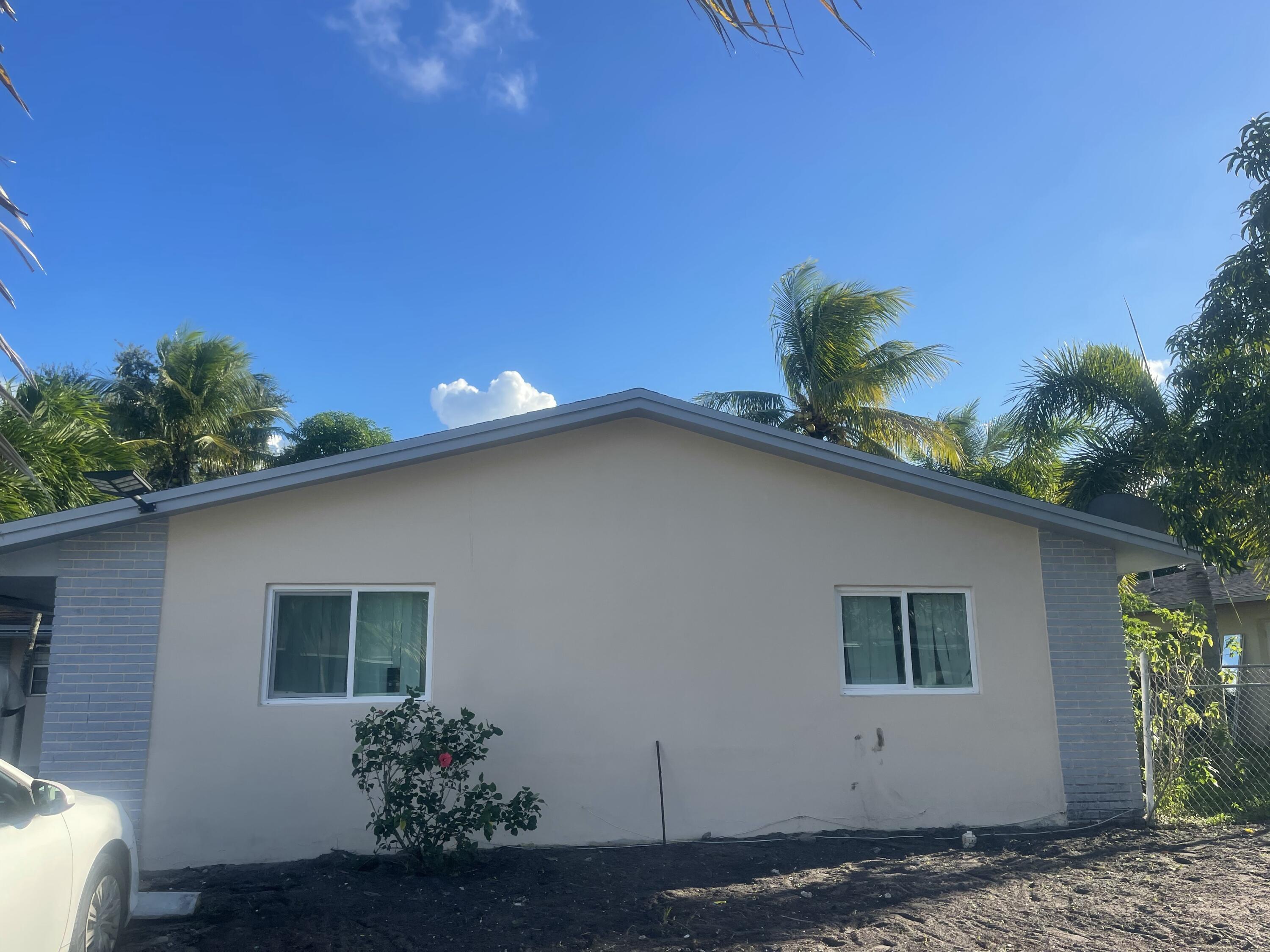 5320 NW 17th Court, Lauderhill, FL 33313, Lauderhill - Photo 3