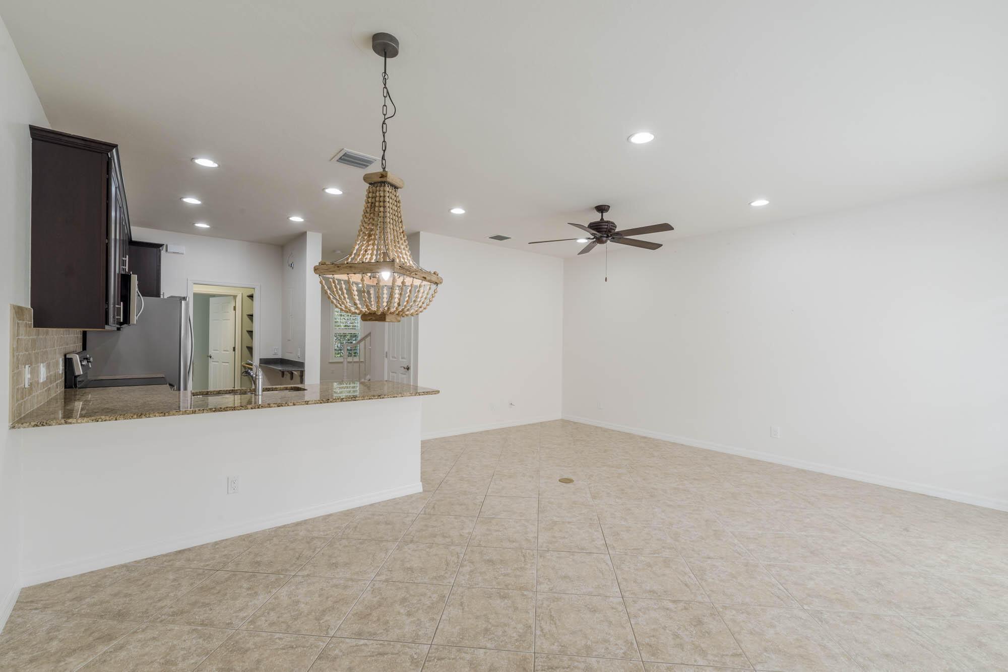 2859 Sunbury Drive, Jupiter, FL 33458, Jupiter - Photo 2