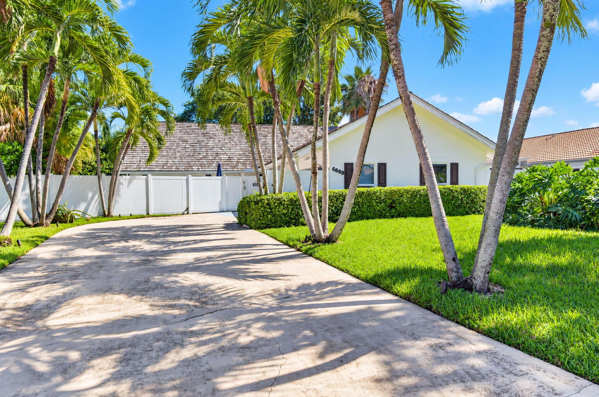 6869 Terra Tranquila Drive, Boca Raton, FL 33433, Boca Raton - Photo 2