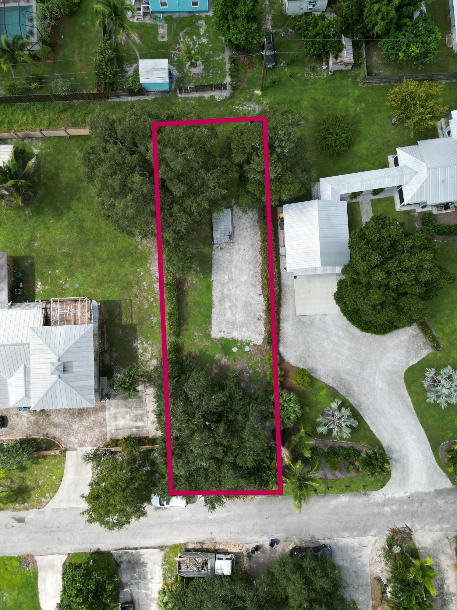5028 SE DRIFTWOOD Avenue, Stuart, FL 34997, Stuart - Photo 5