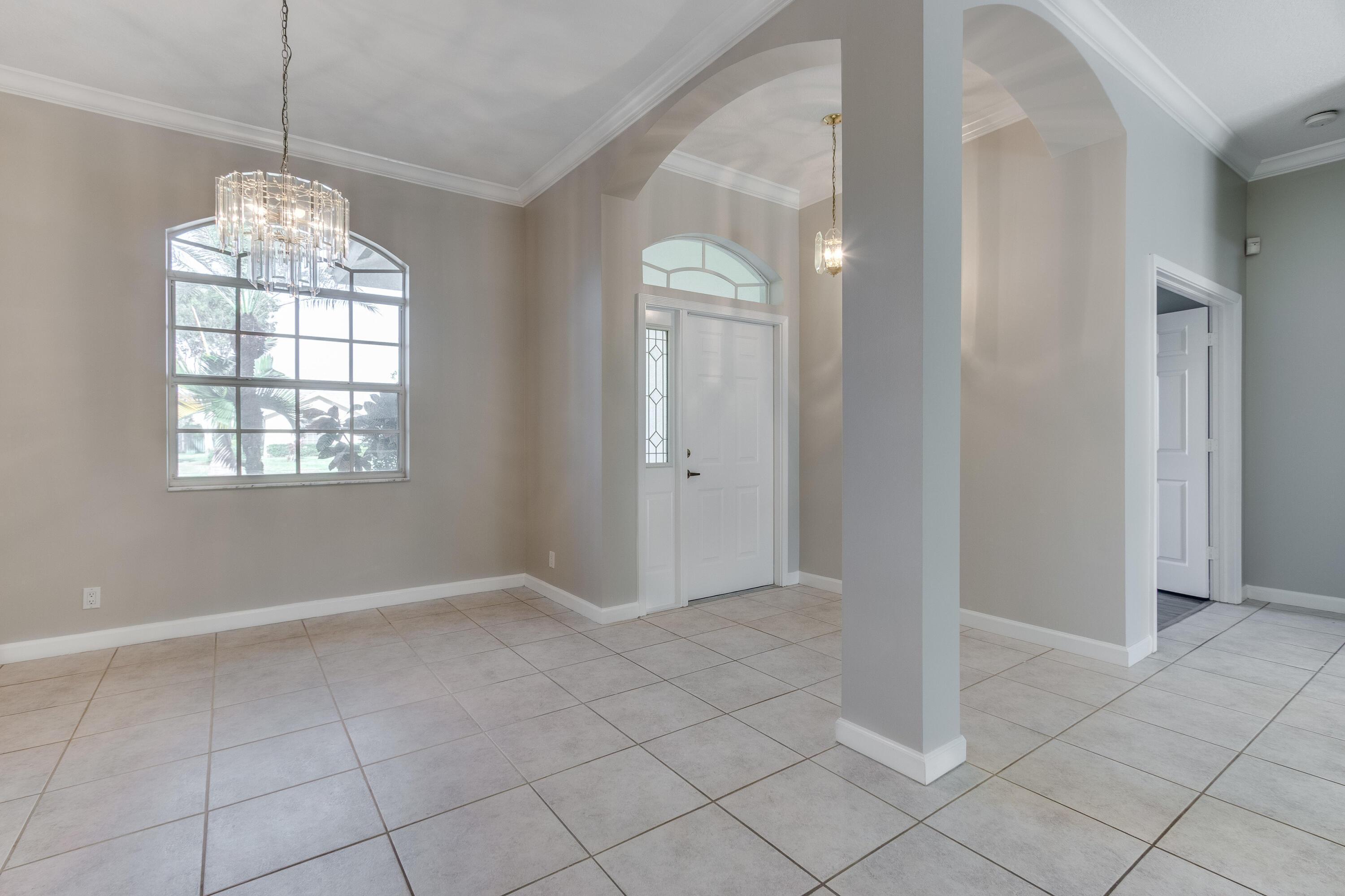14185 Greentree Drive, Wellington, FL 33414, Wellington - Photo 2
