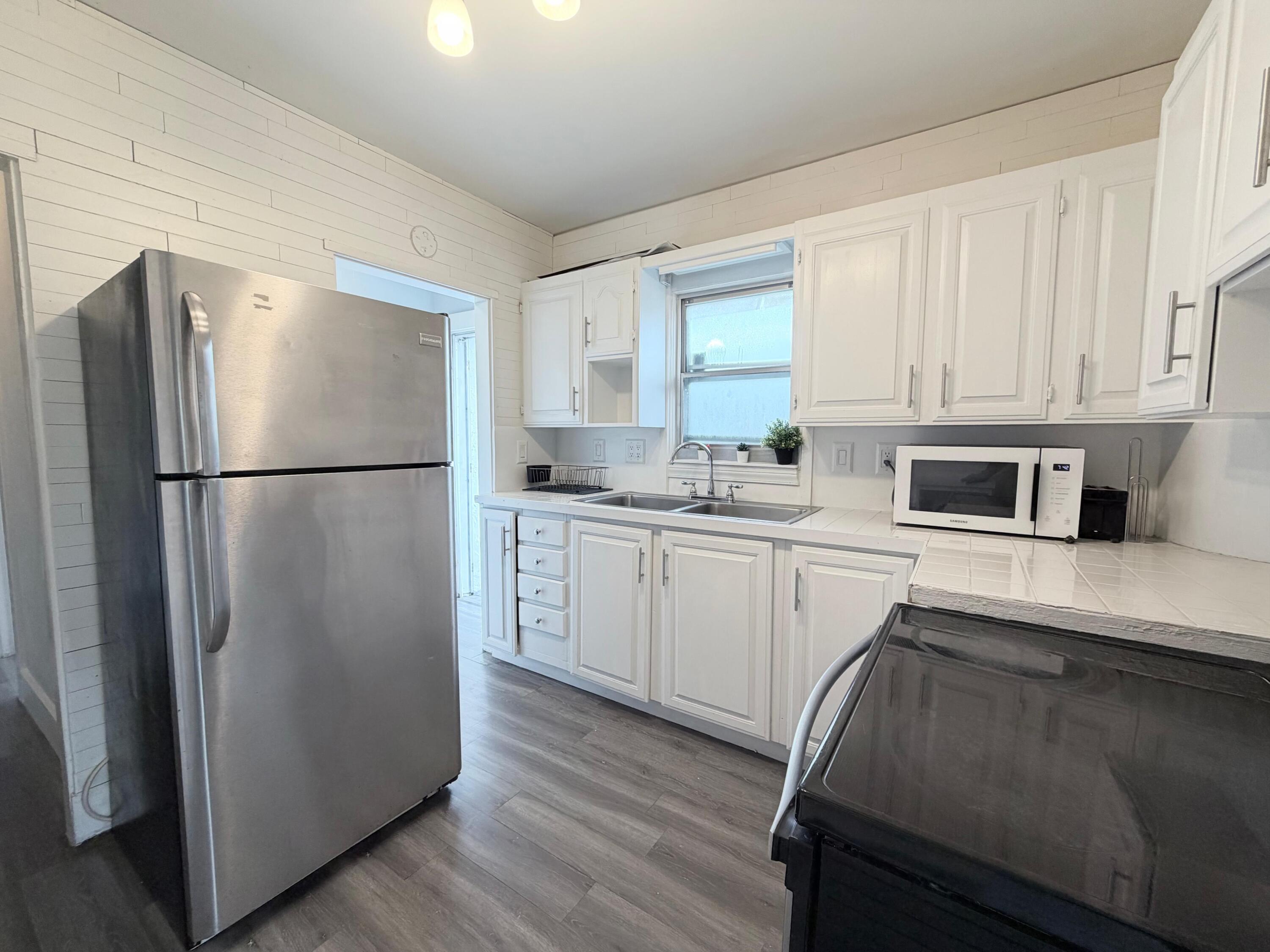 520 Hampton Road, West Palm Beach, FL 33405, West Palm Beach