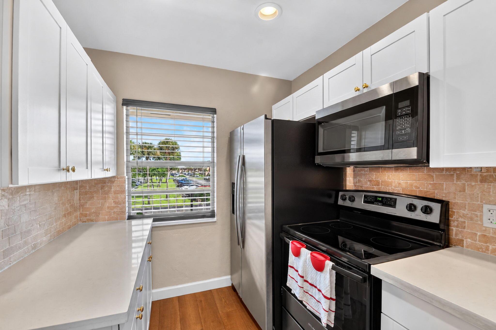 150 LAKE MERYL Drive 244, West Palm Beach, FL 33411, West Palm Beach - Photo 3