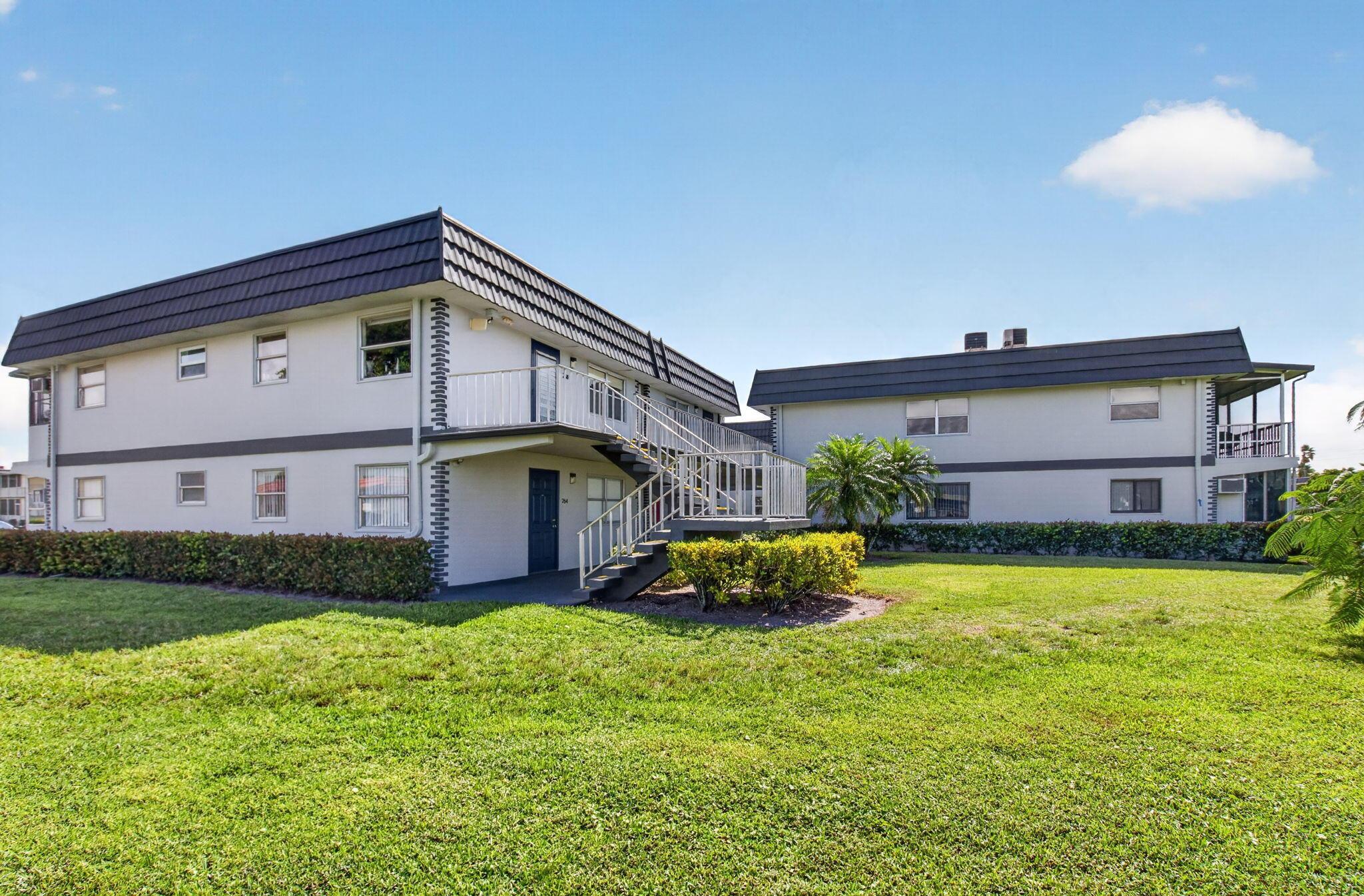 264 SAXONY F 264, Delray Beach, FL 33446, Delray Beach - Photo 4