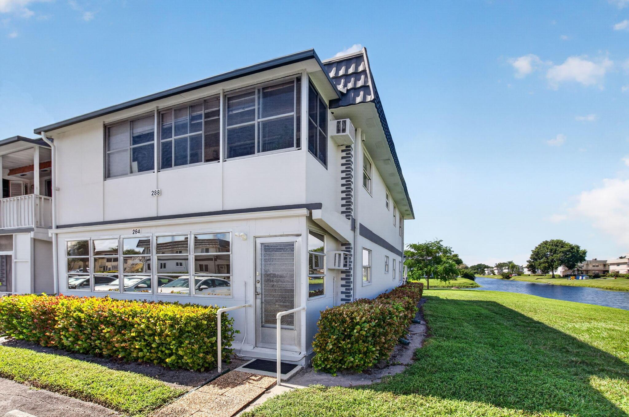 264 SAXONY F 264, Delray Beach, FL 33446, Delray Beach - Photo 5