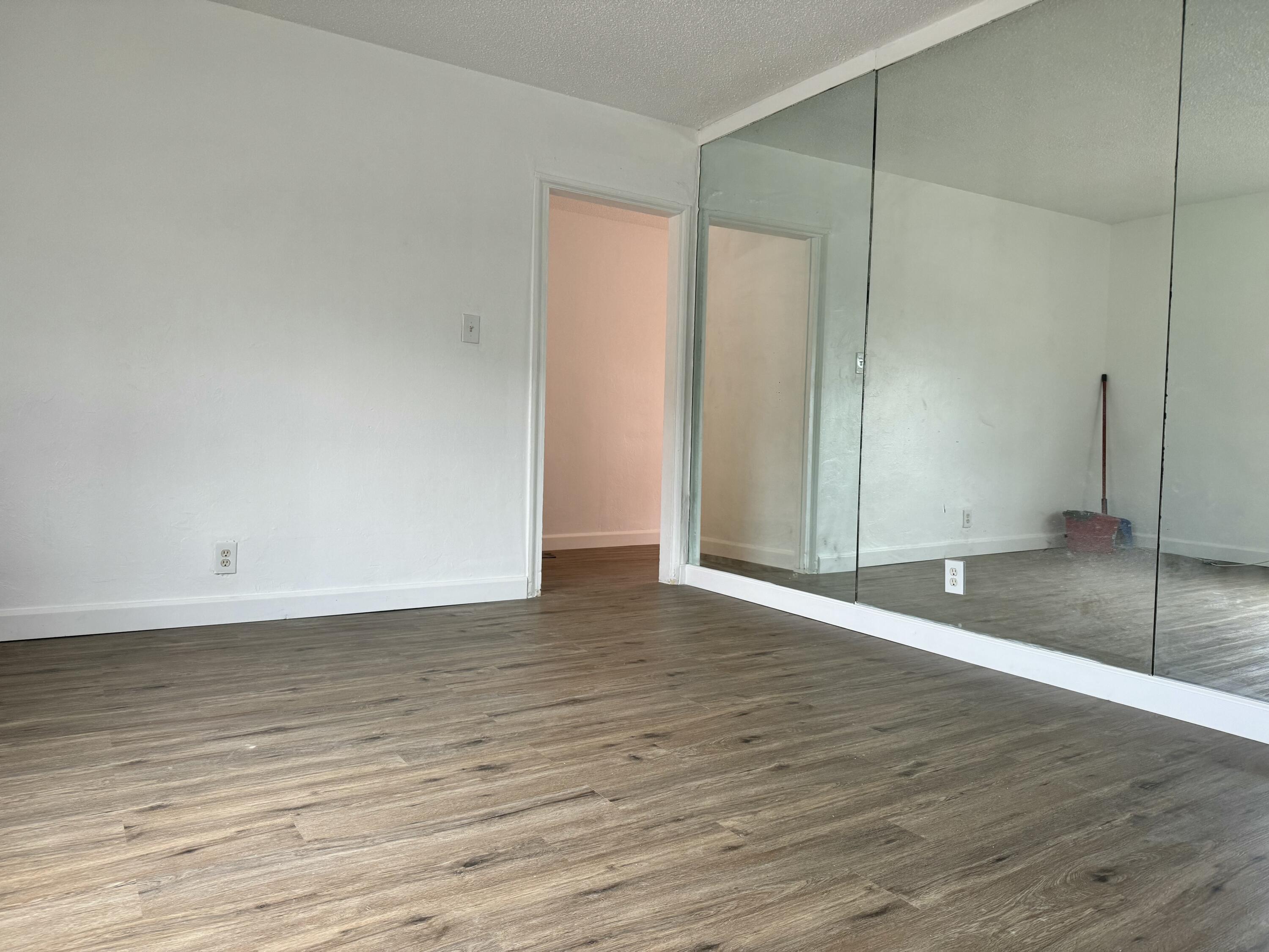2037 Madison Street 8, Hollywood, FL 33020, Hollywood - Photo 4