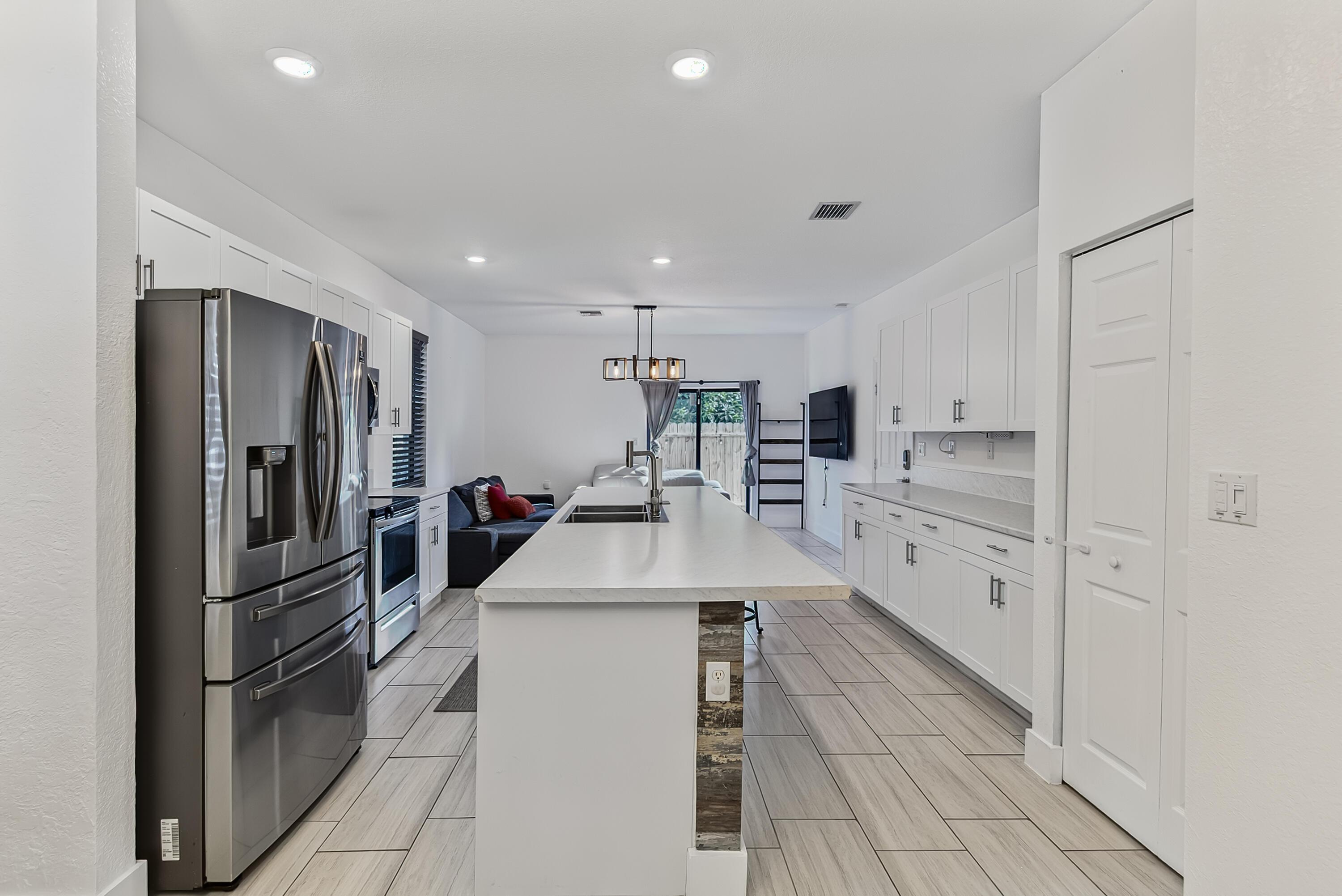 1624 SW 29TH Street, Fort Lauderdale, FL 33315, Fort Lauderdale - Photo 5
